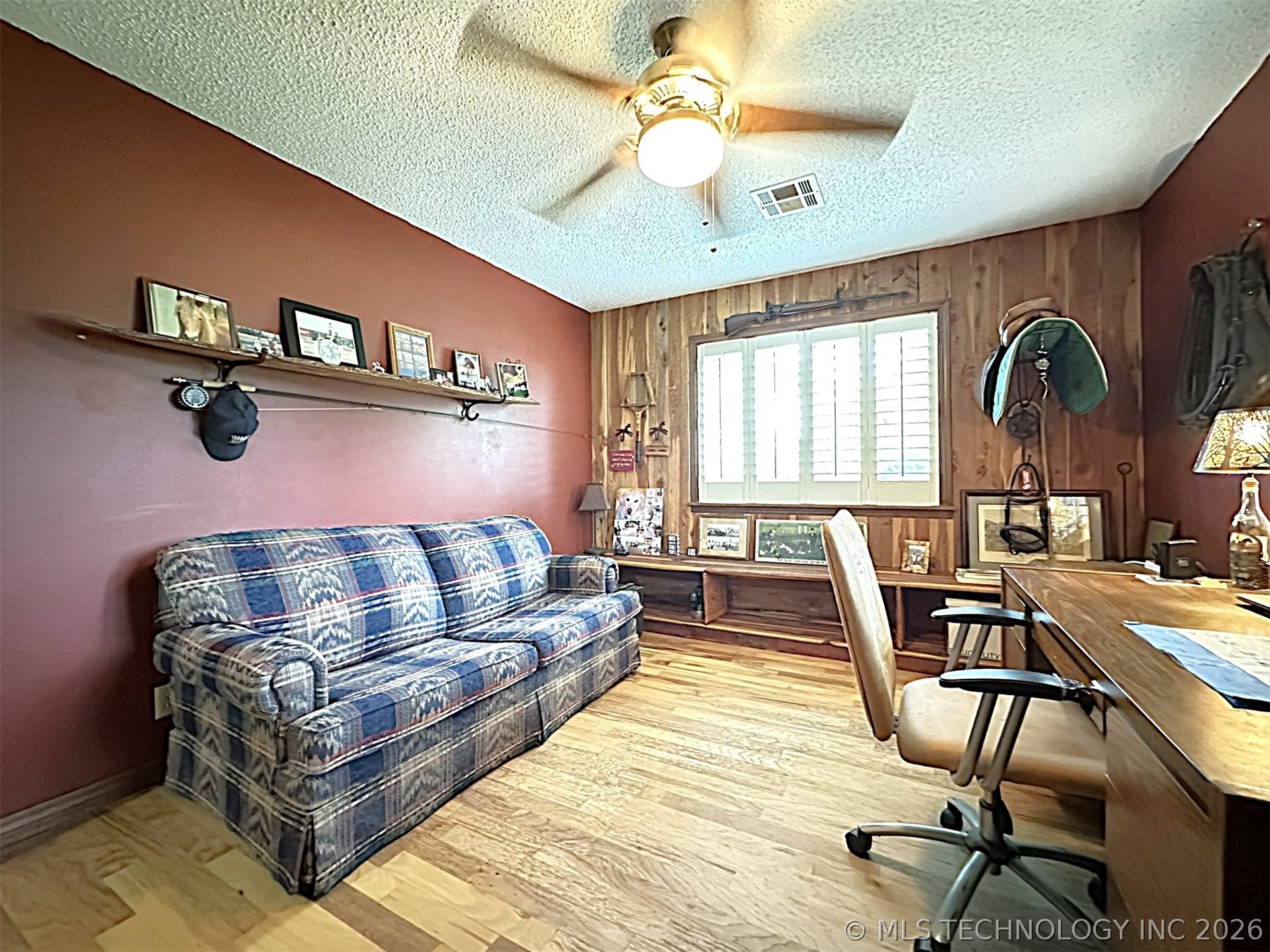 1174 Concord Property Photo 35