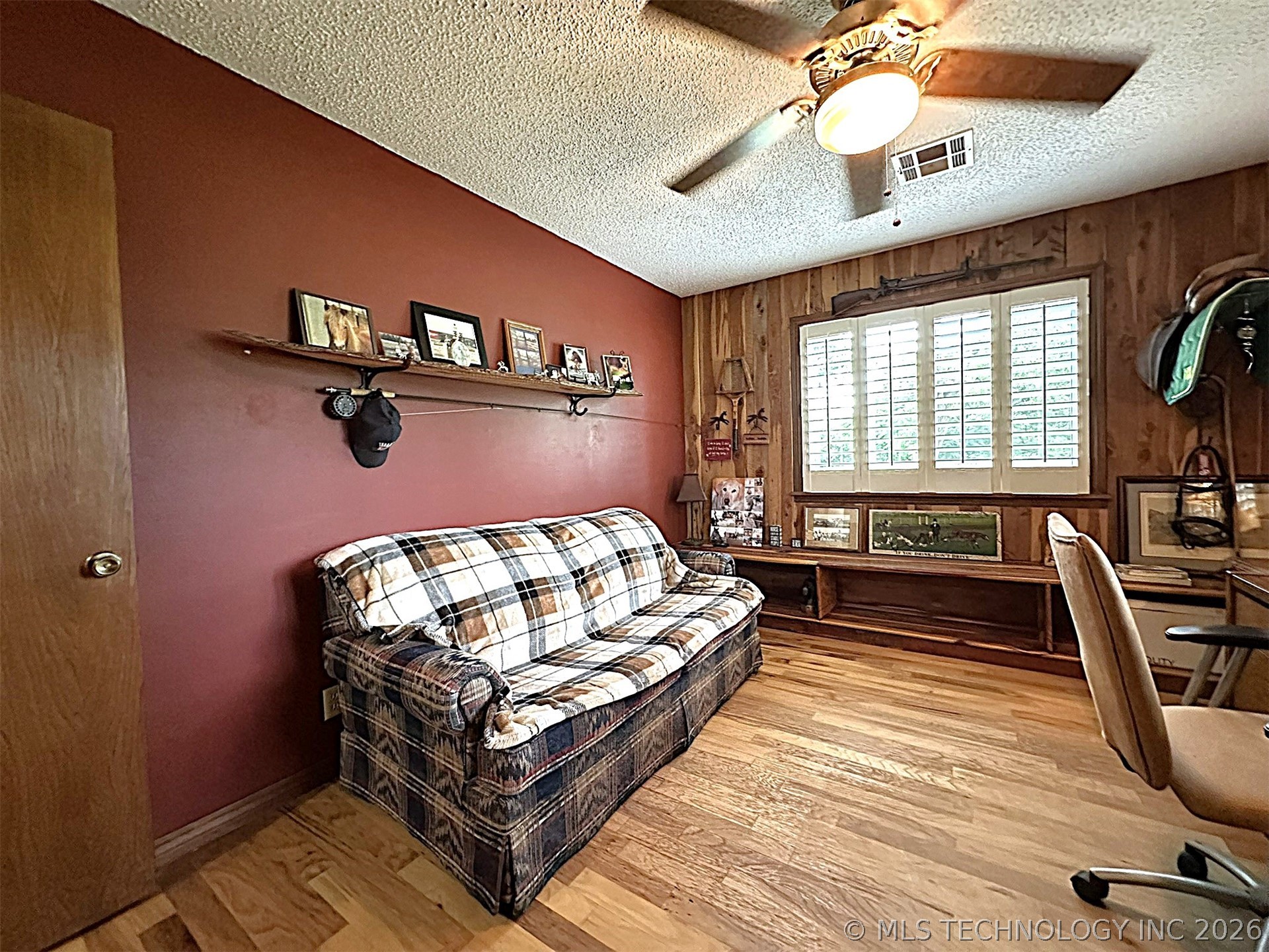 1174 Concord Property Photo 39