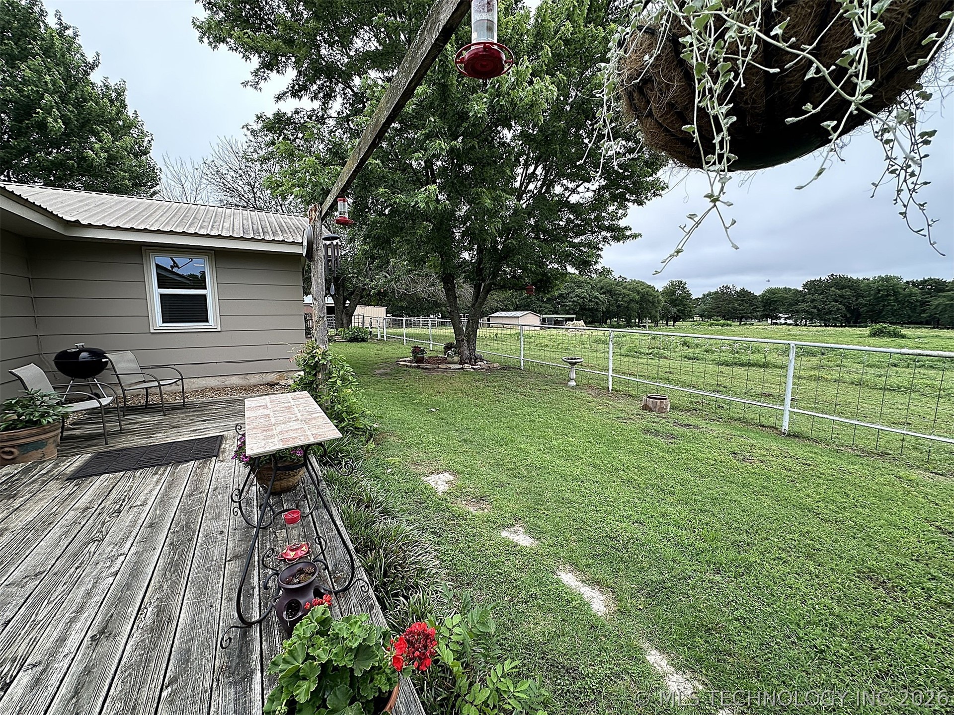 1174 Concord Property Photo 46