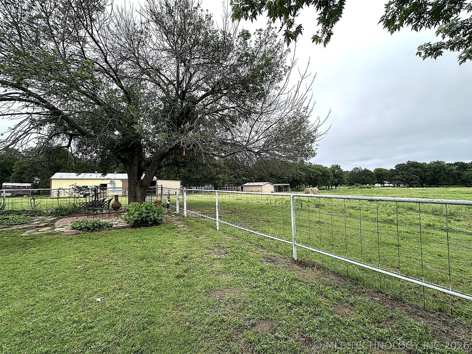 1174 Concord Property Photo 49