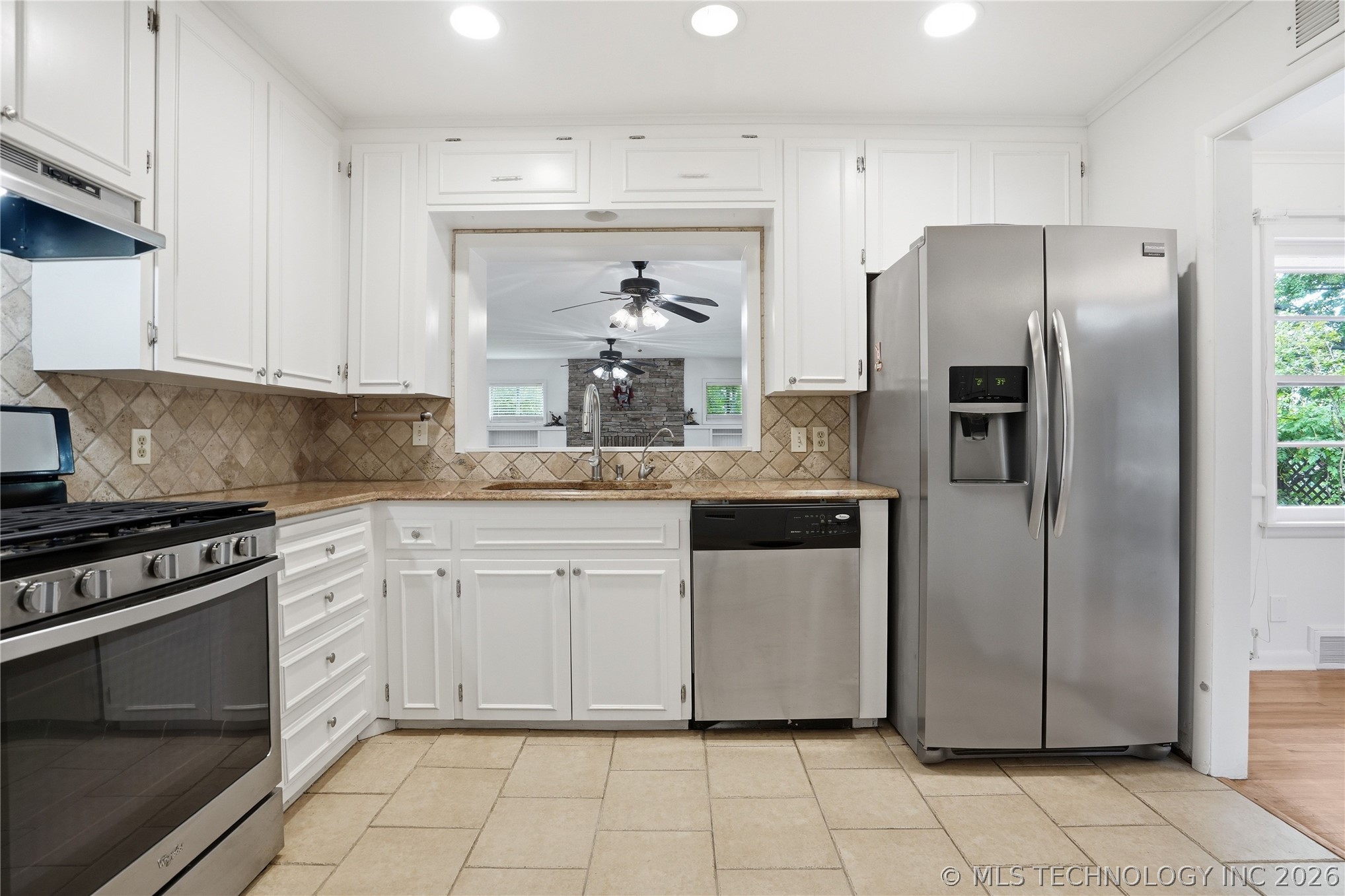 4331 S Norfolk Avenue Property Photo 11
