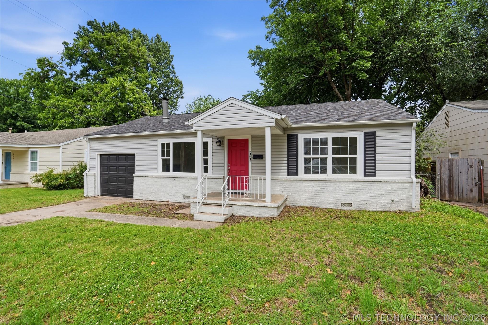 4655 S Trenton Avenue Property Photo 2