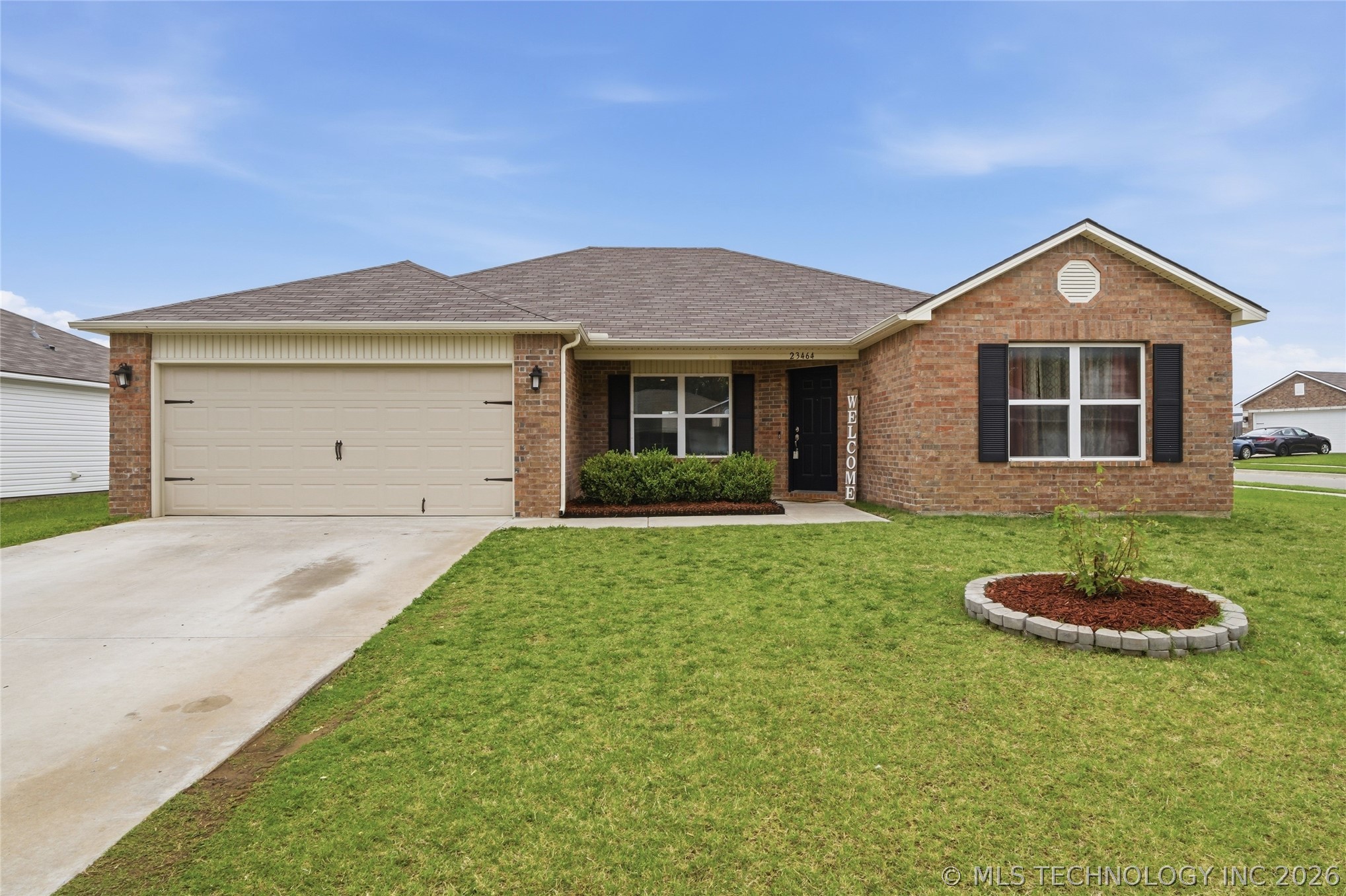 23464 S Donna Lane Property Photo 1