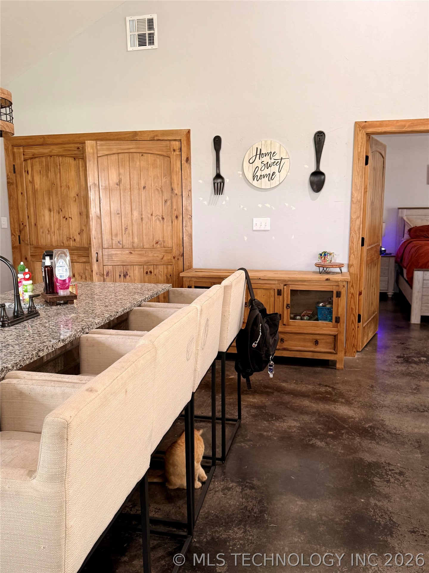 11817 Sandy Acres Property Photo 10