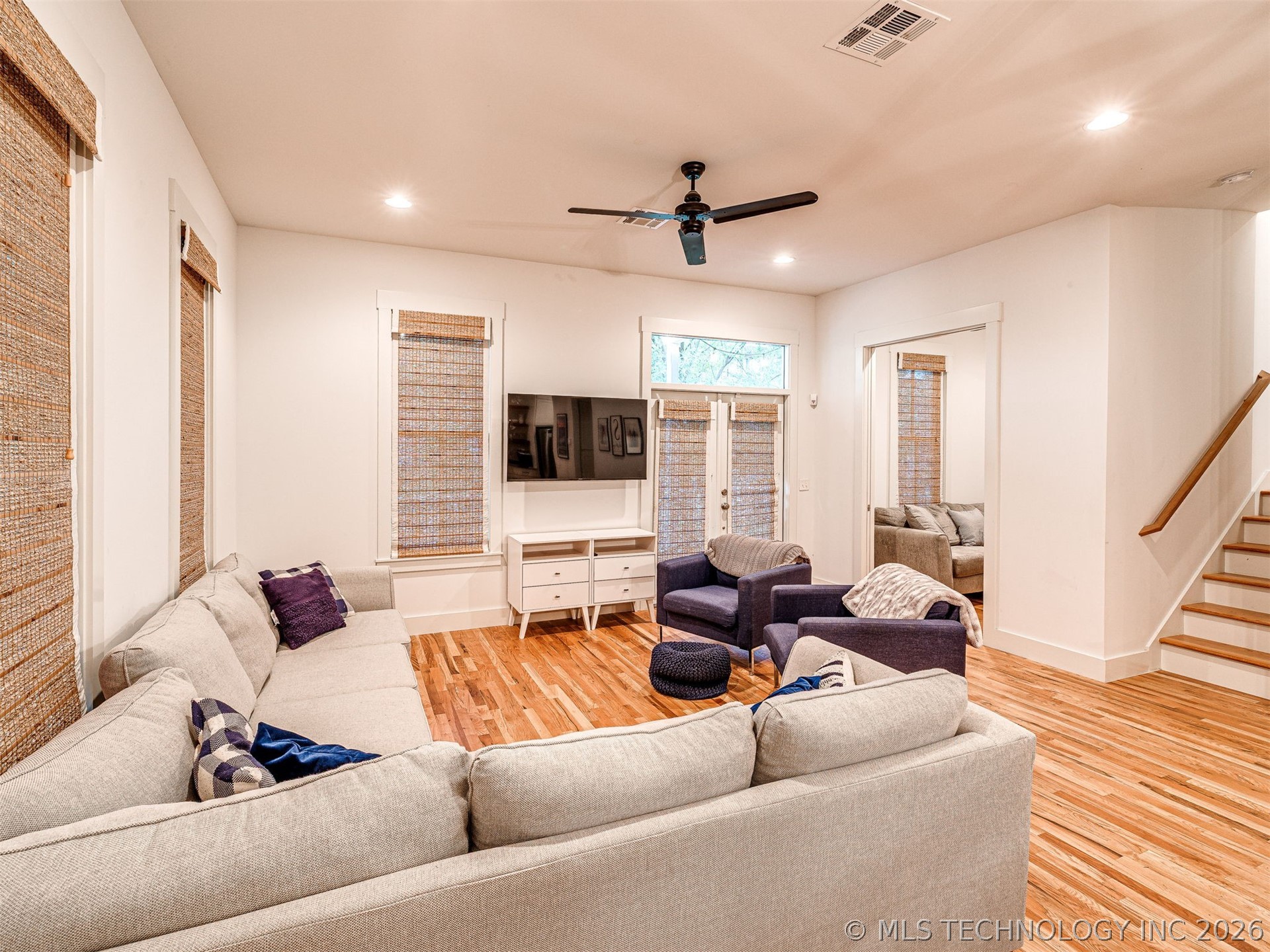 35 Center Lane Property Photo 10