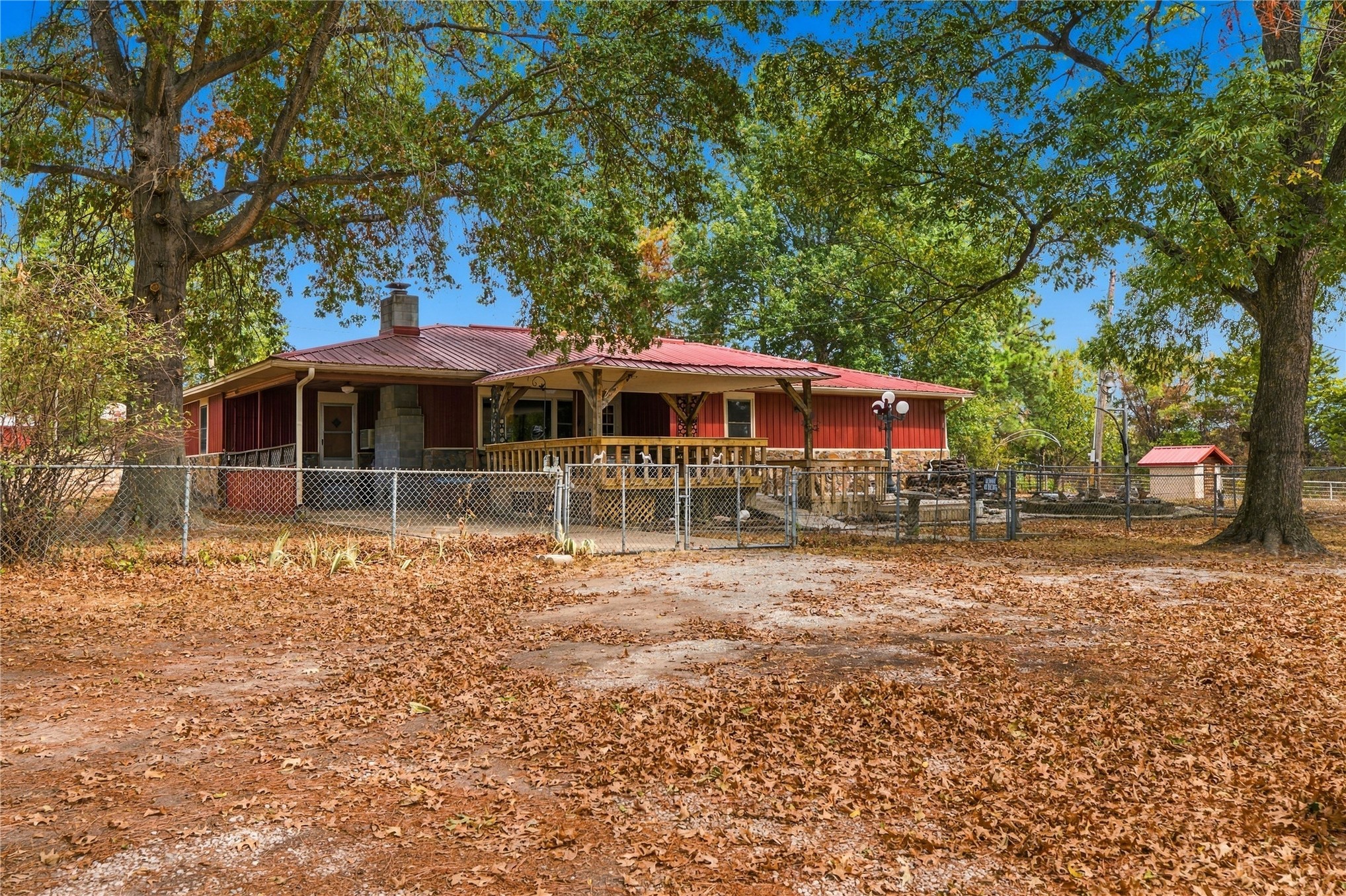 452961 E 1030 Road Property Photo 1