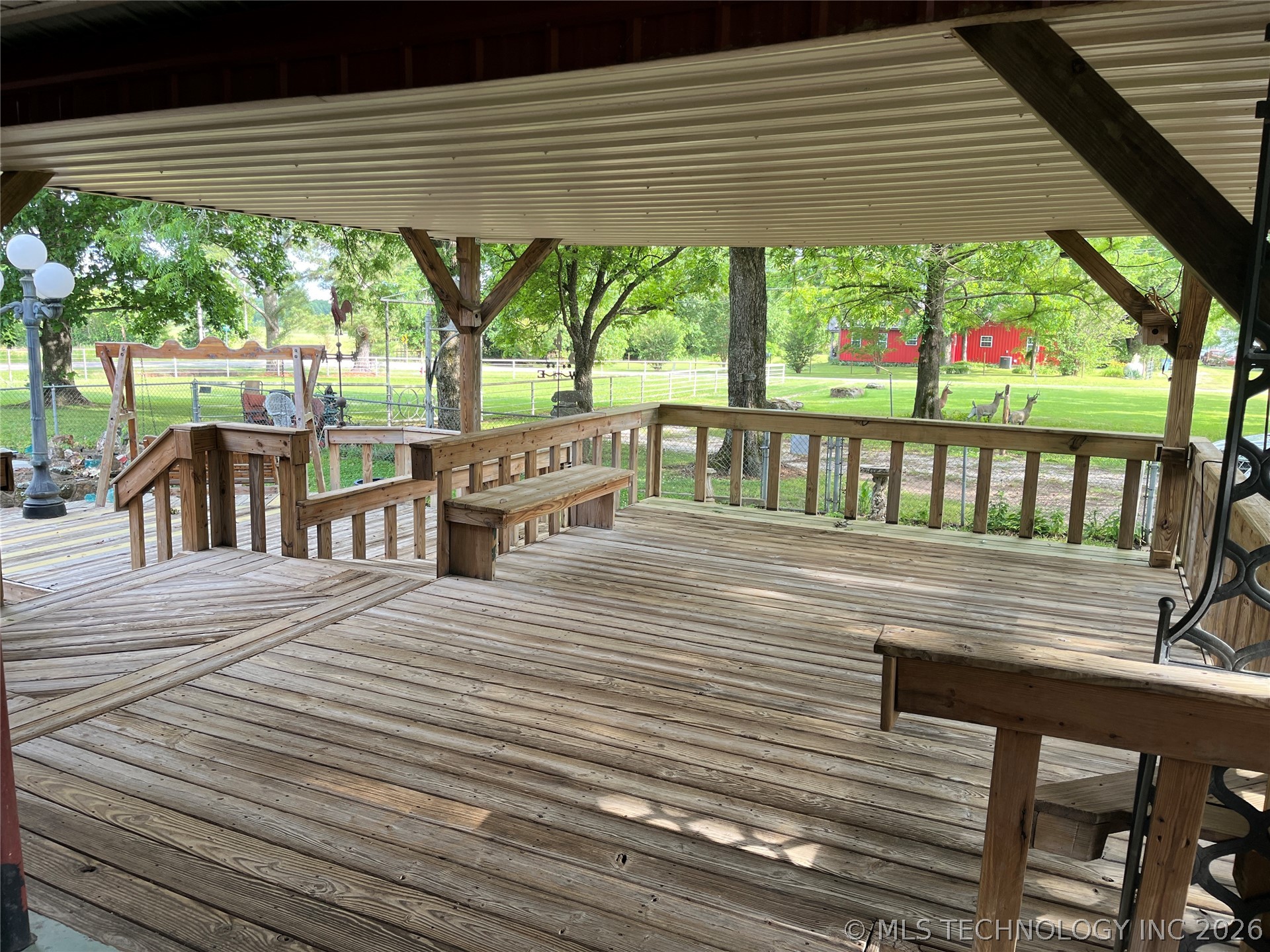 452961 E 1030 Road Property Photo 5