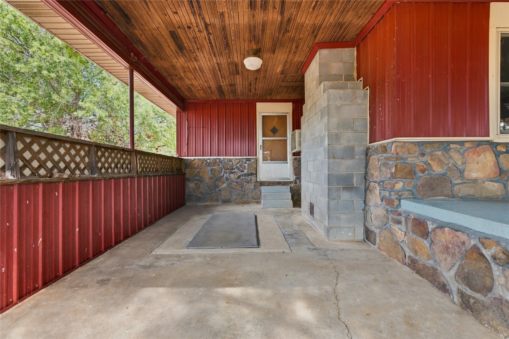 452961 E 1030 Road Property Photo 11