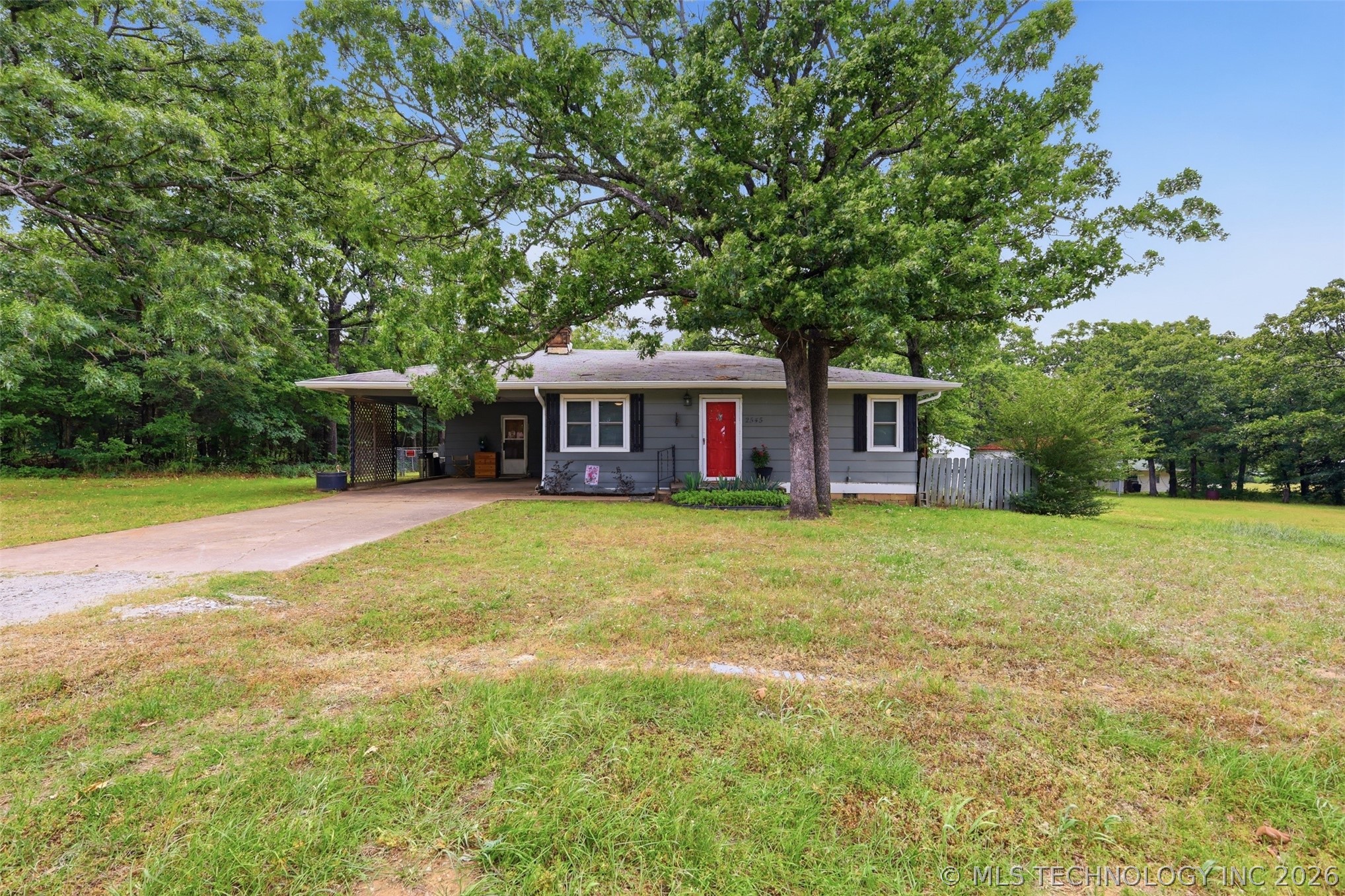 2545 Bristow Point Property Photo 1