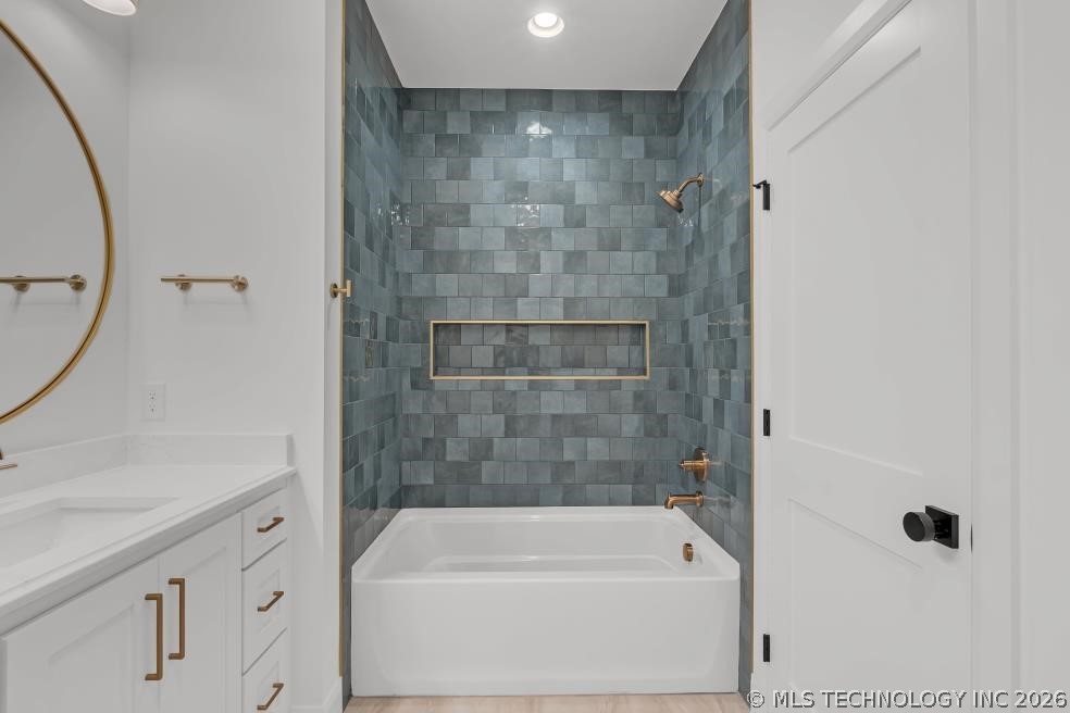 1226 E 30th Street Property Photo 72