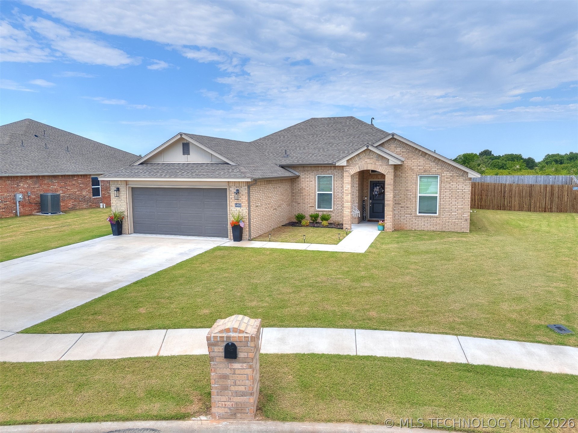 14956 S Oak Street Property Photo 18
