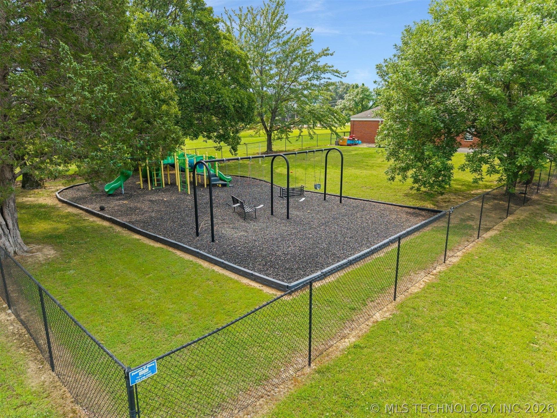 1101 N Wheeler Property Photo 34