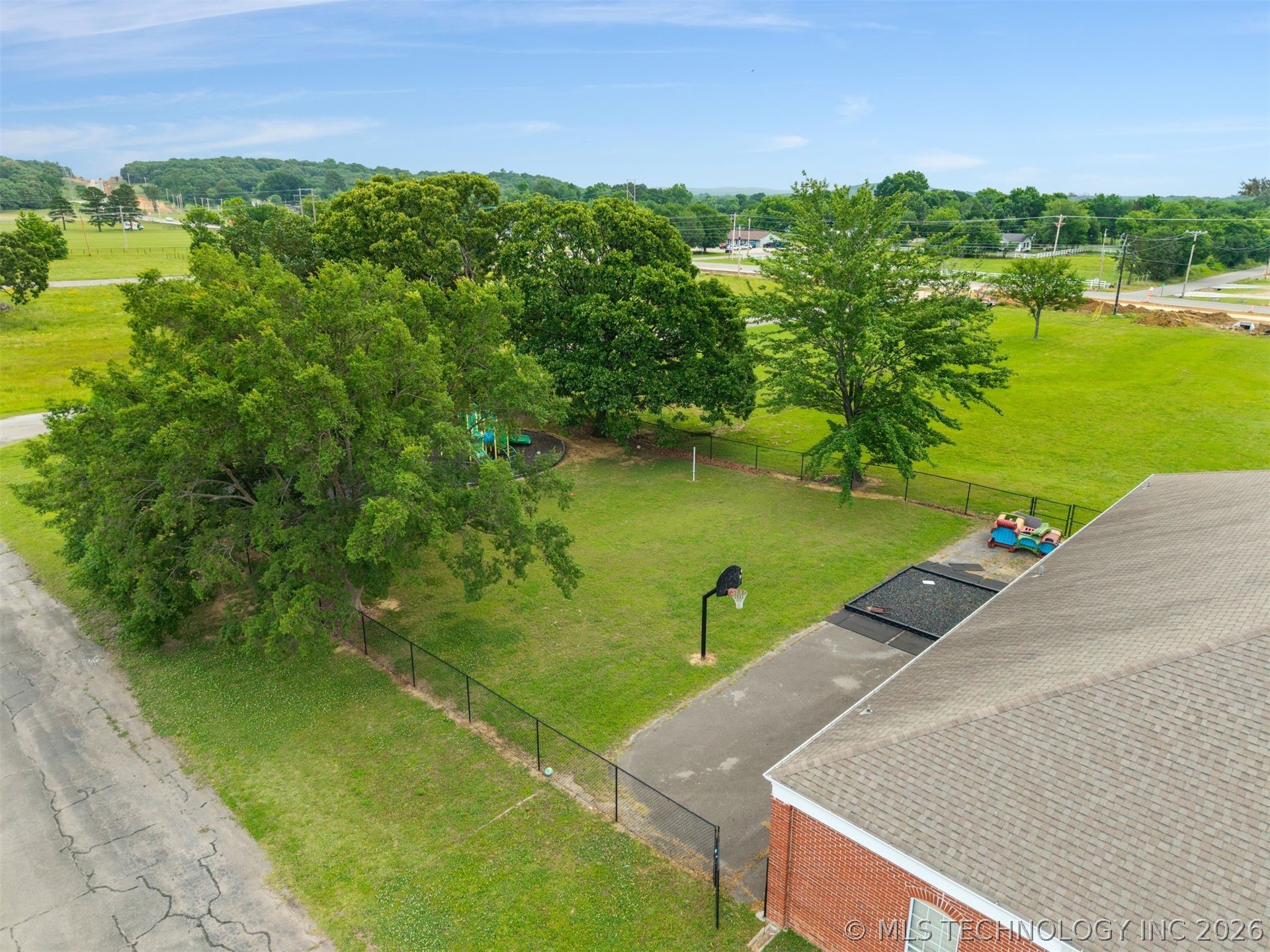 1101 N Wheeler Property Photo 41