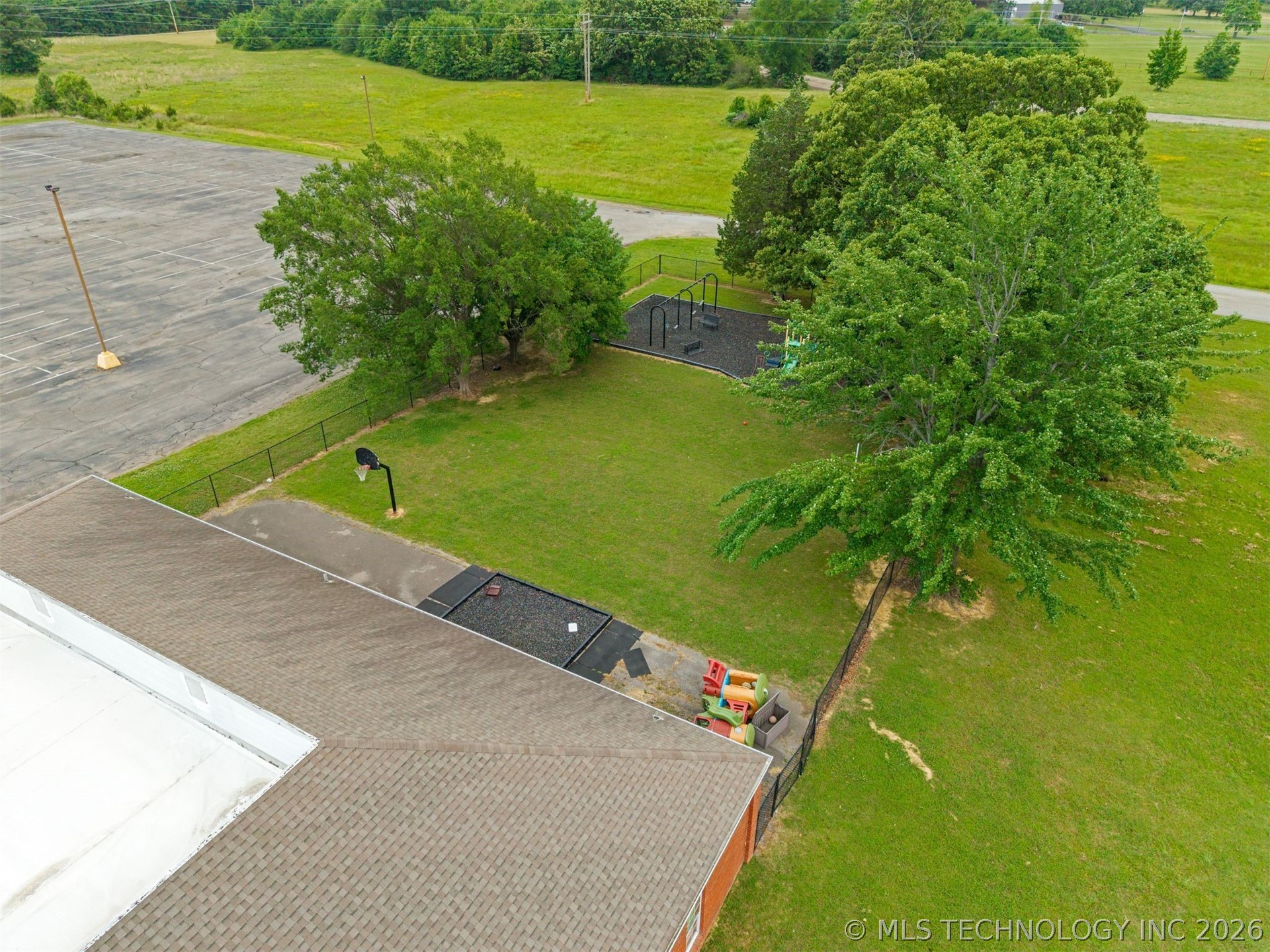 1101 N Wheeler Property Photo 42