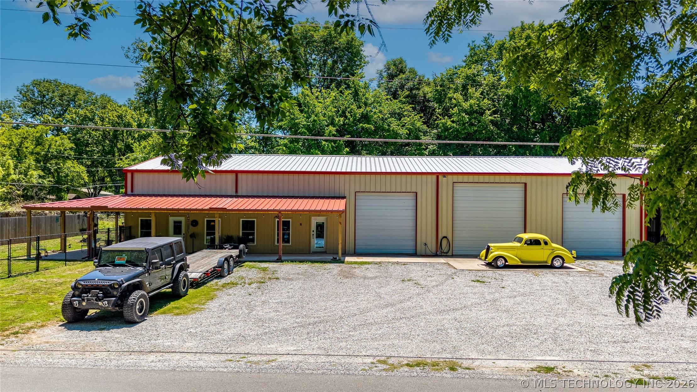 447265 E 355 Road Property Photo 1