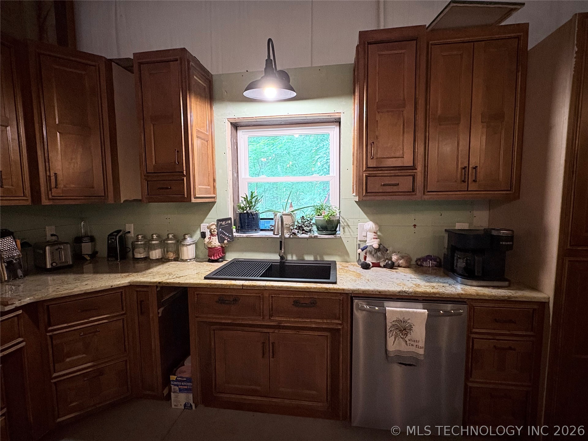 447265 E 355 Road Property Photo 21
