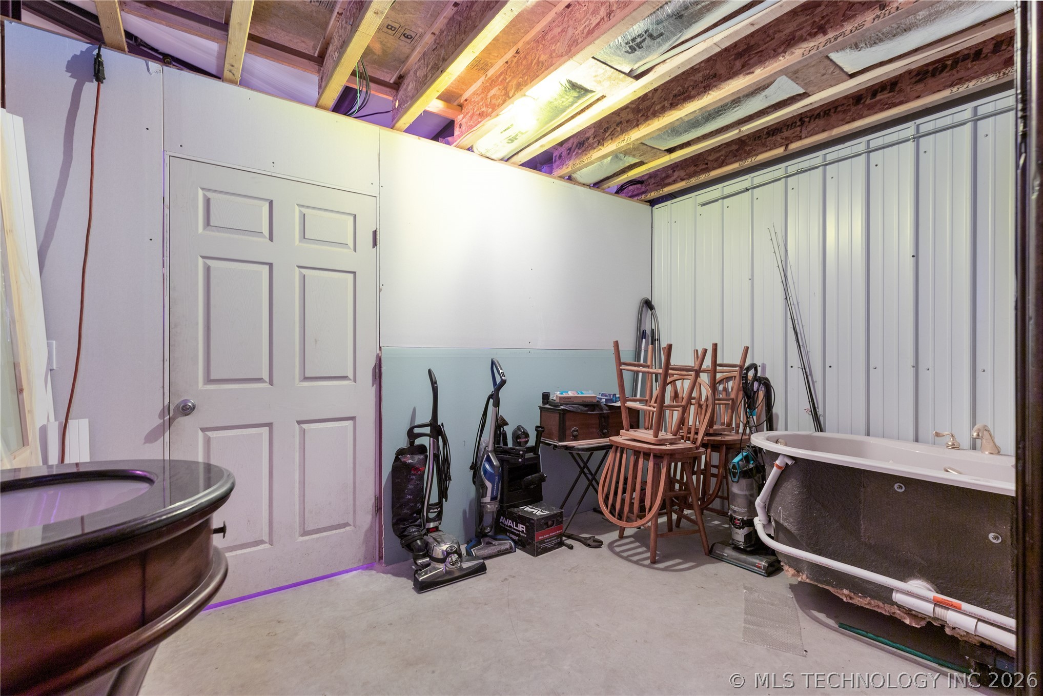 447265 E 355 Road Property Photo 32
