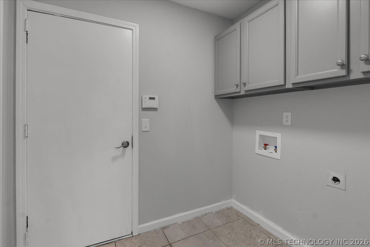 9815 E 29th Street Property Photo 22