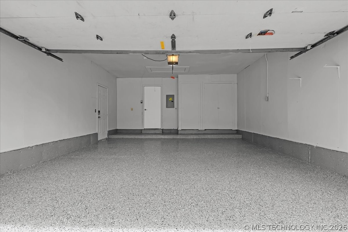 9815 E 29th Street Property Photo 42