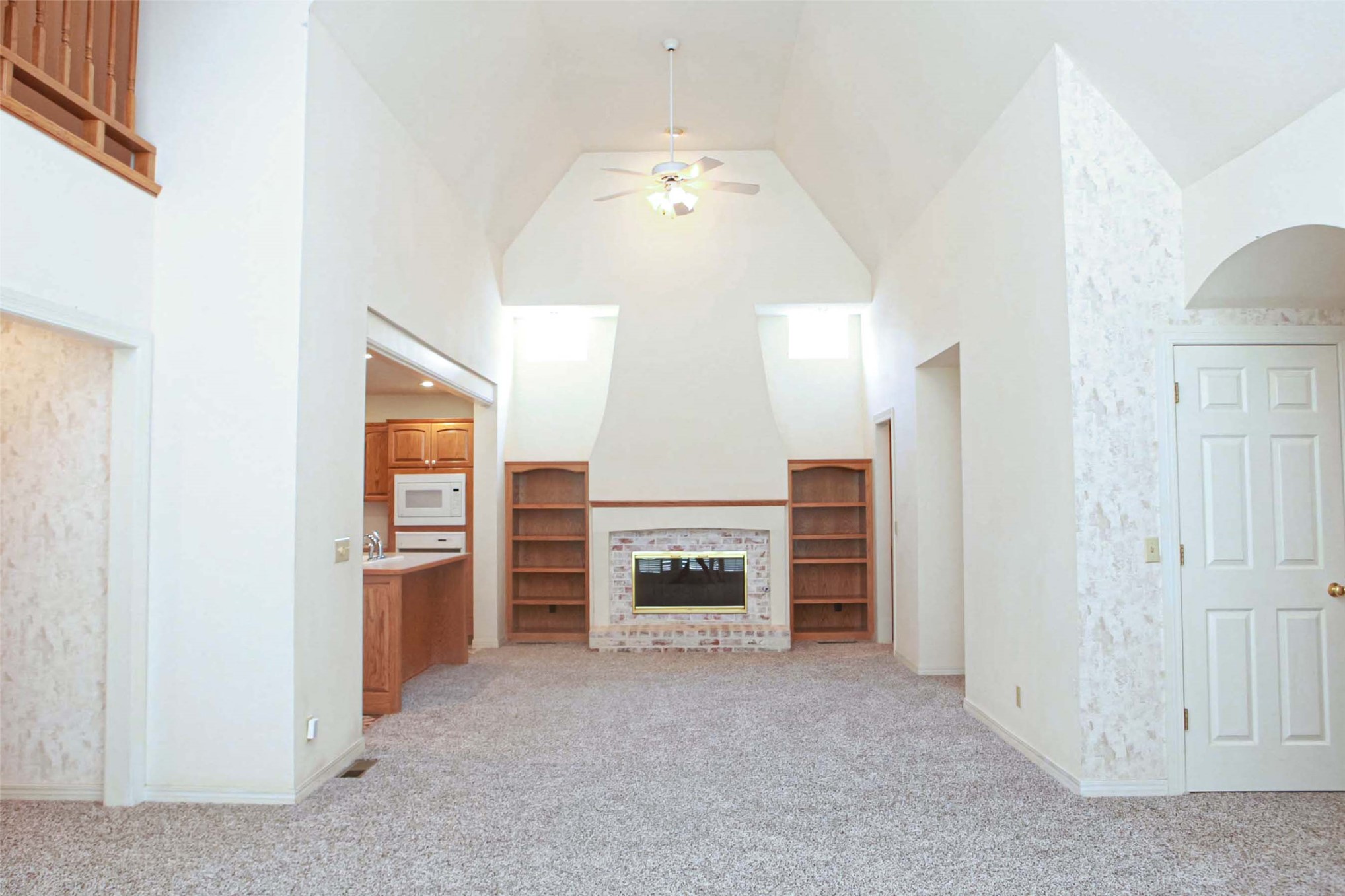 1431 S Newport Avenue Property Photo 17