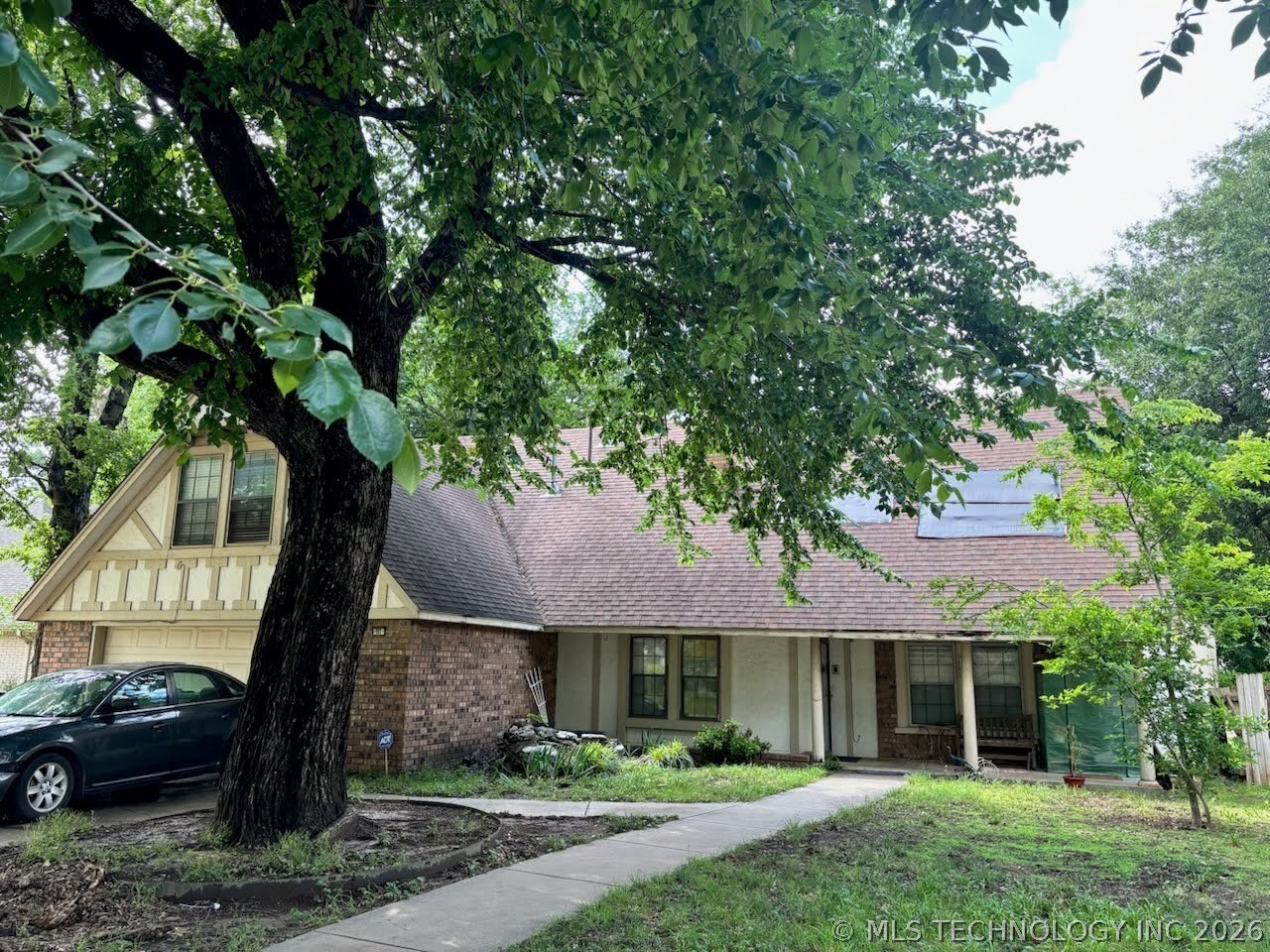 9107 E 66th Street Property Photo 1