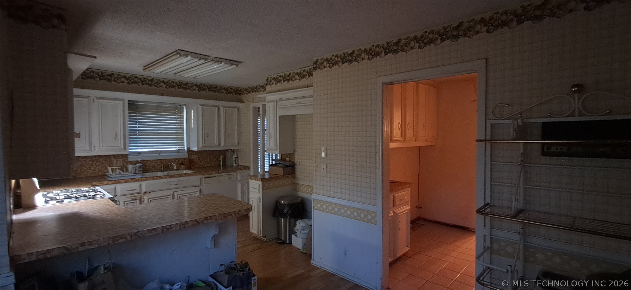 9107 E 66th Street Property Photo 4