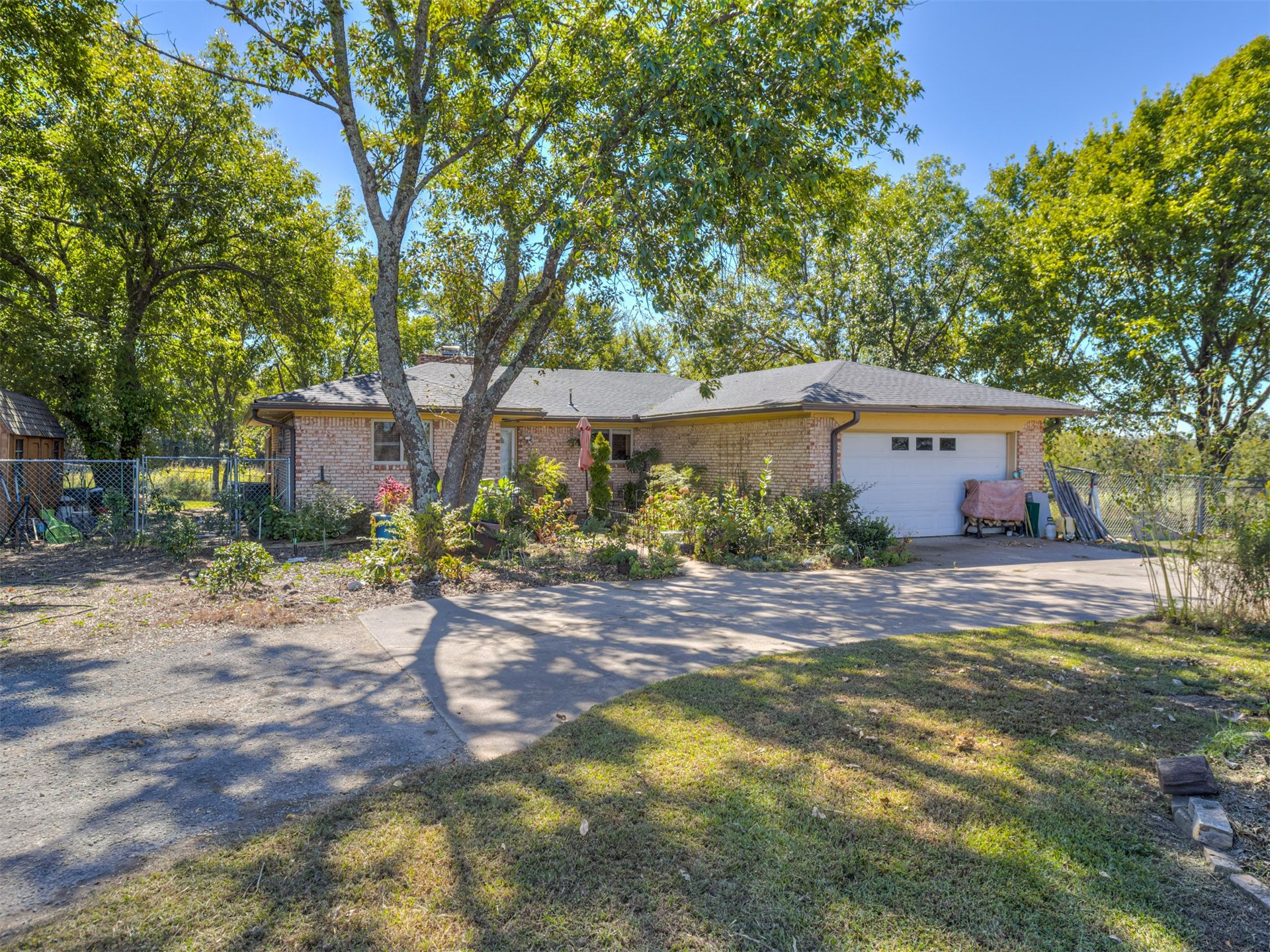 7608 E Highway 270 Property Photo 5
