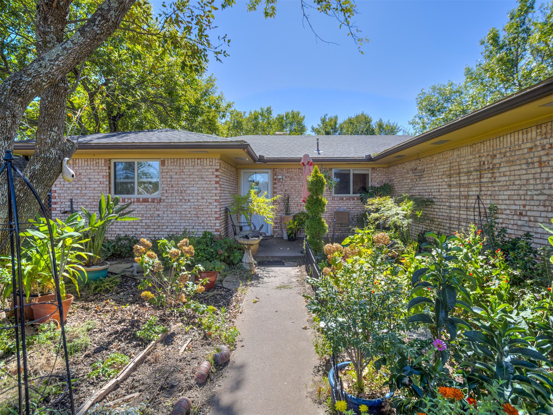7608 E Highway 270 Property Photo 6