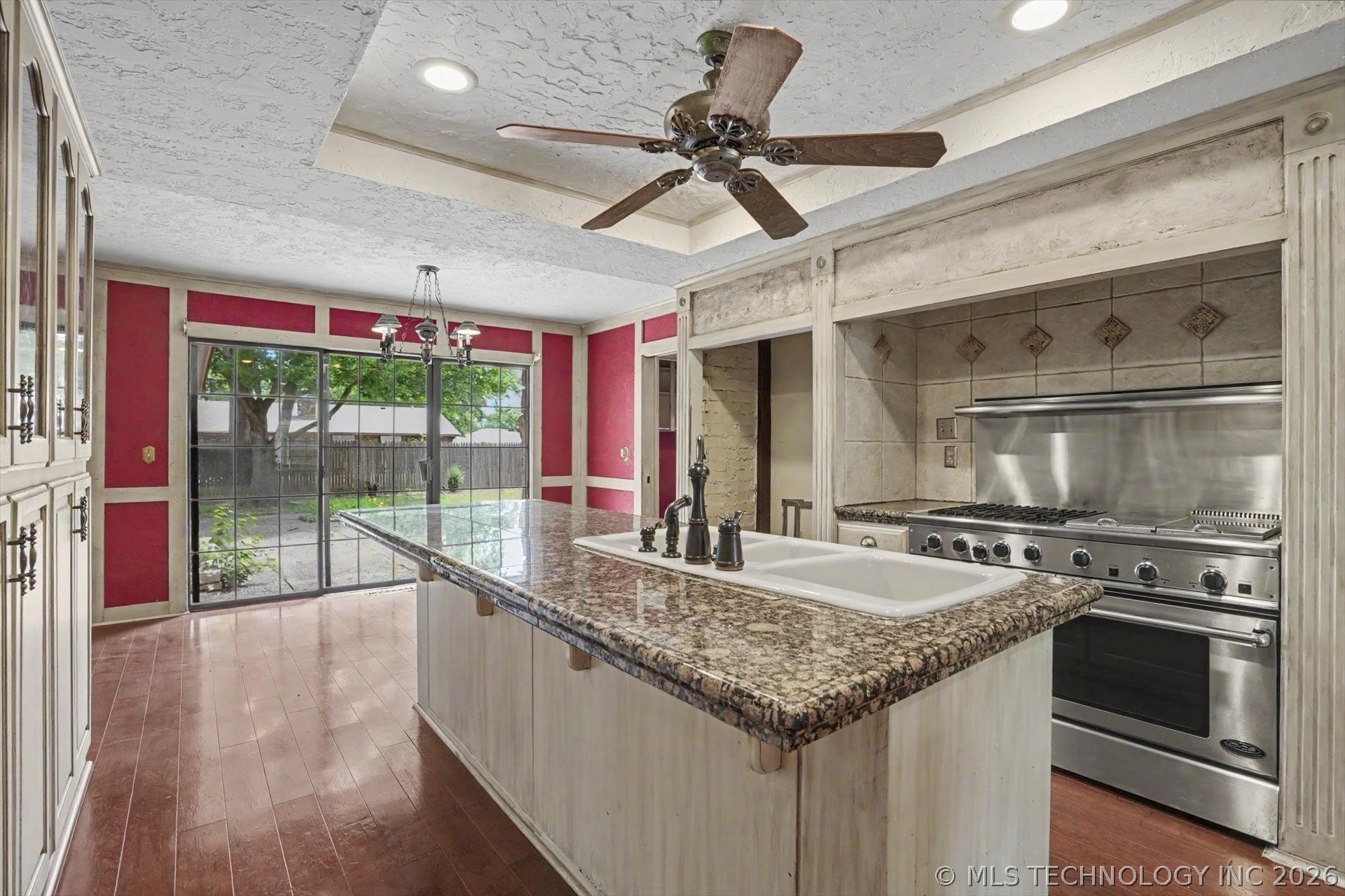 105 Mockingbird Lane Property Photo 15