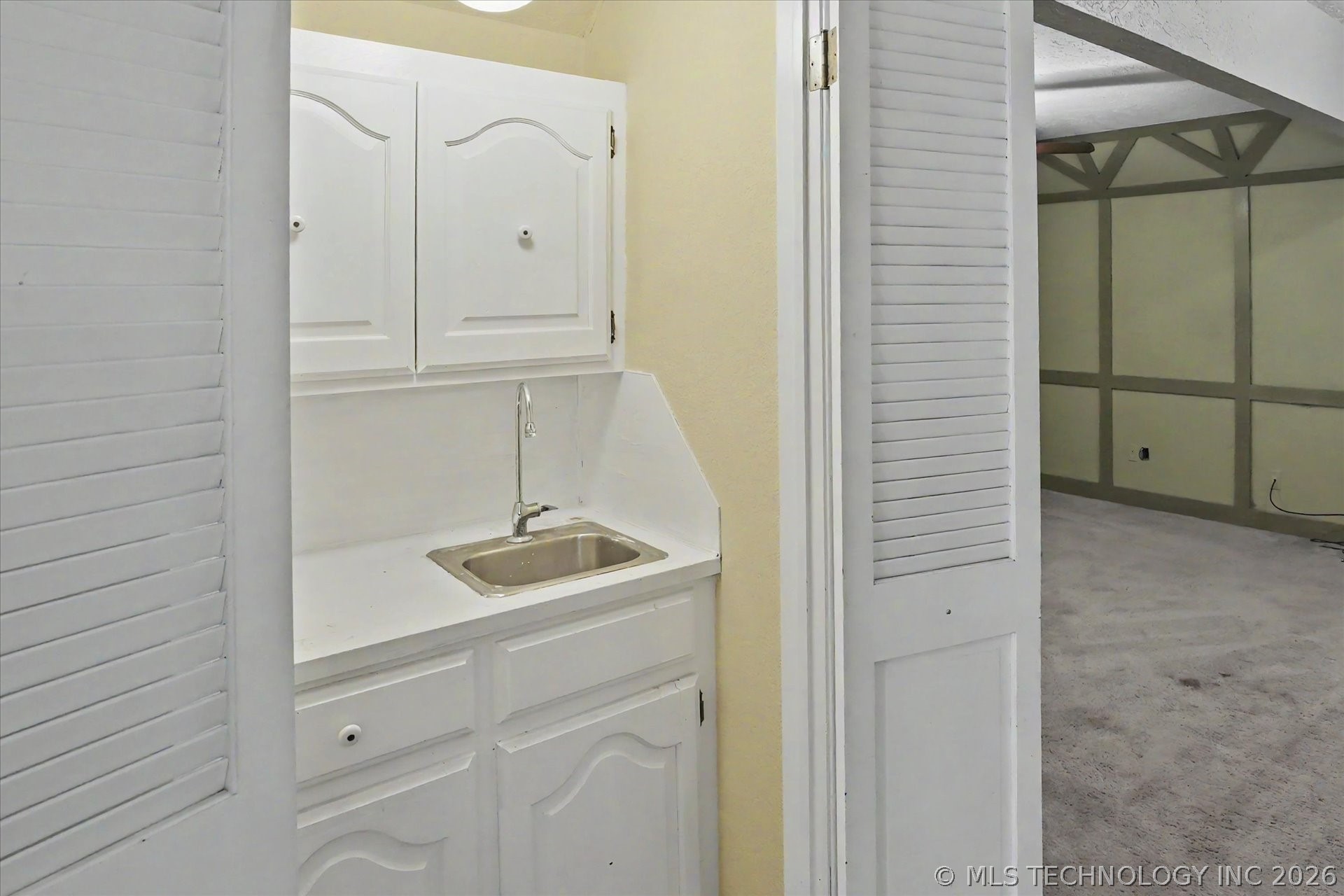 105 Mockingbird Lane Property Photo 37