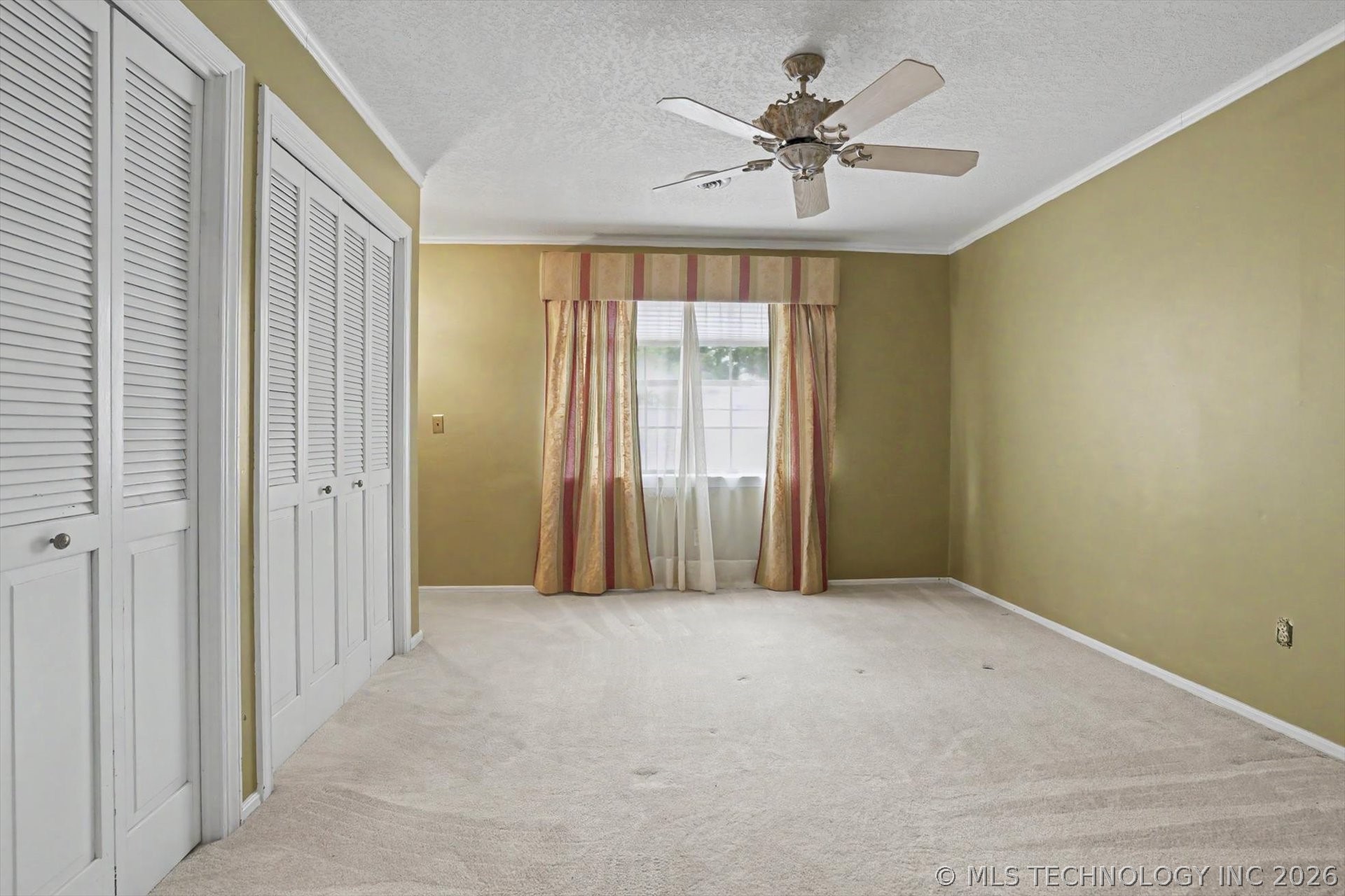 105 Mockingbird Lane Property Photo 38