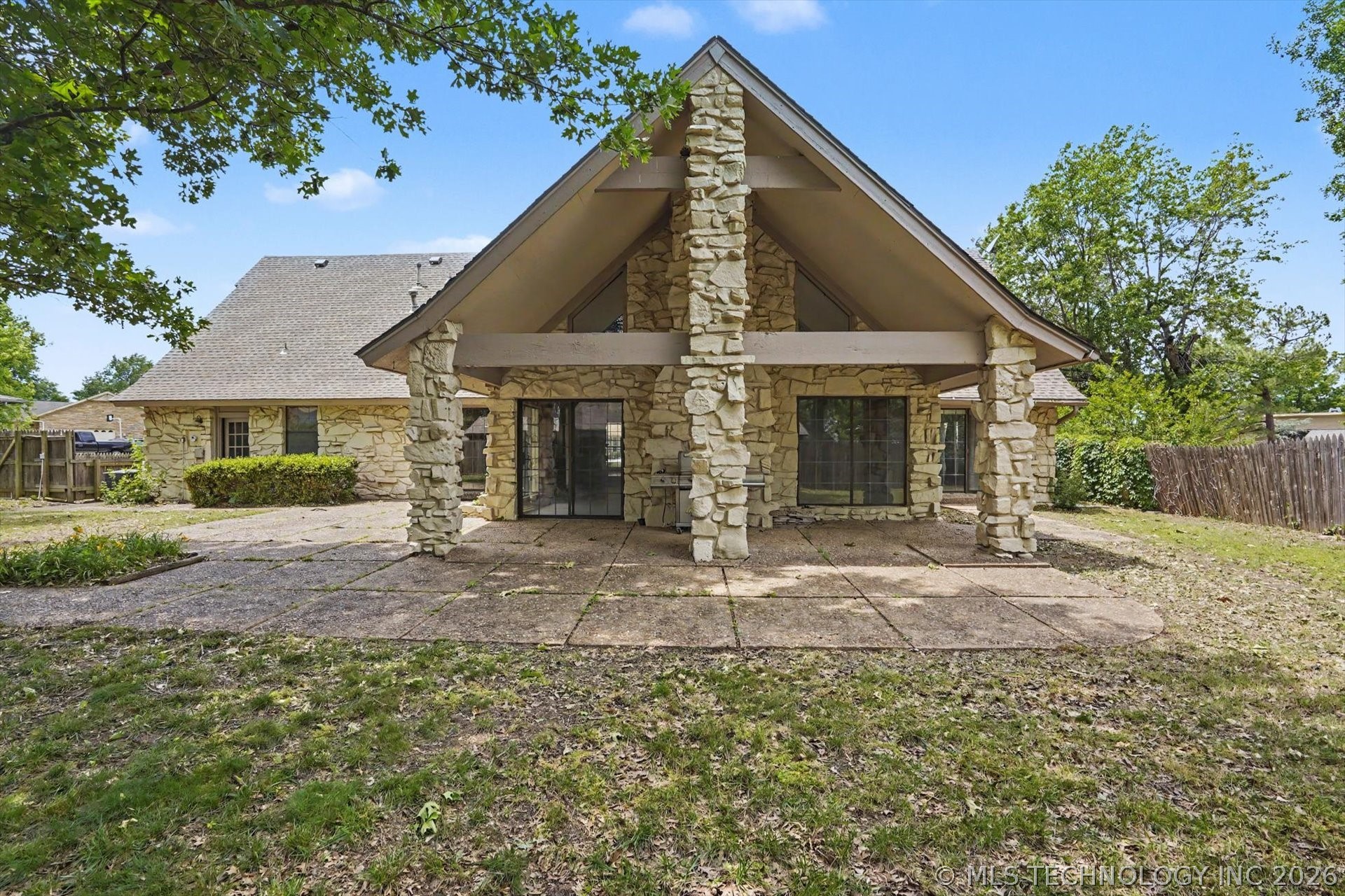 105 Mockingbird Lane Property Photo 42