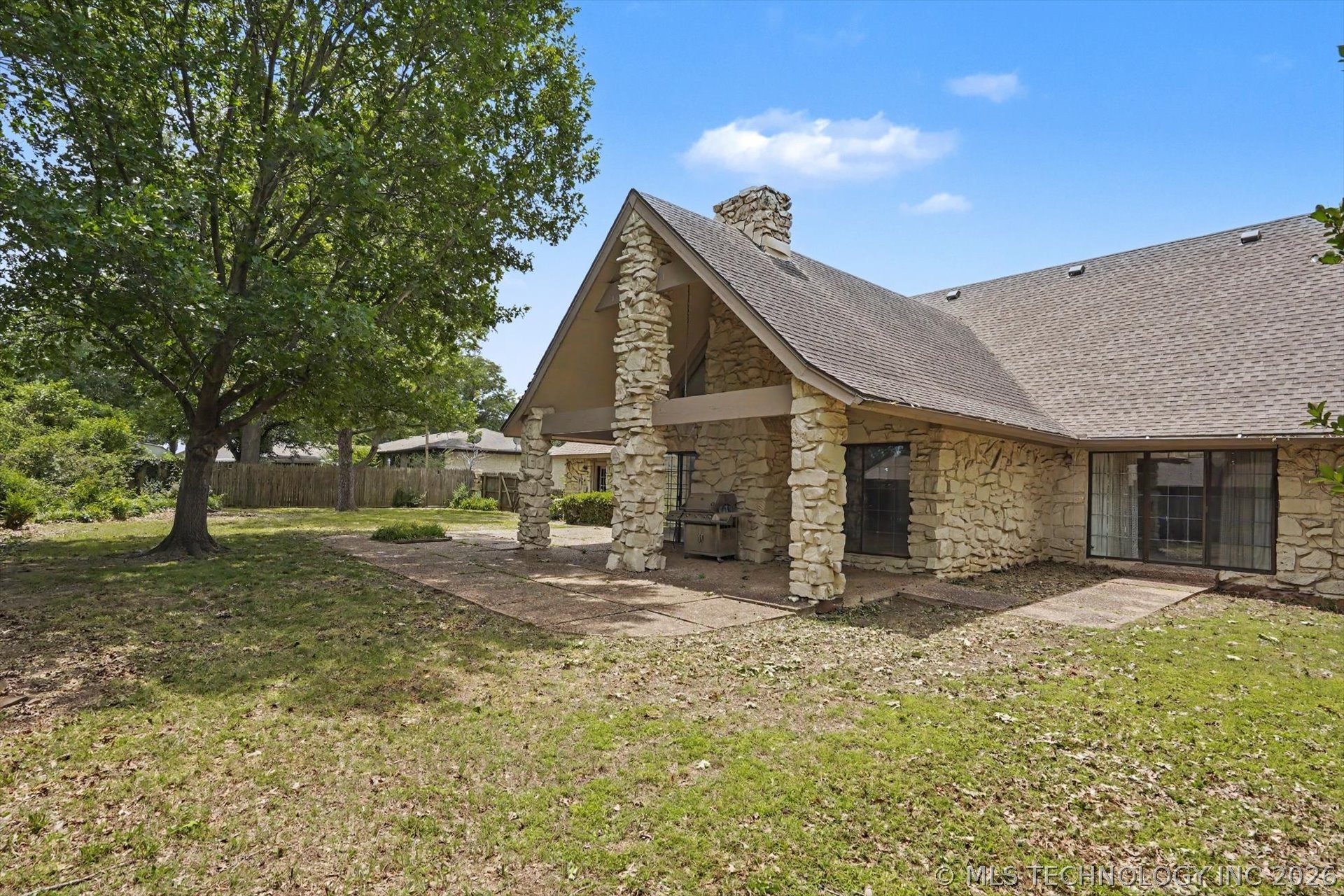 105 Mockingbird Lane Property Photo 44