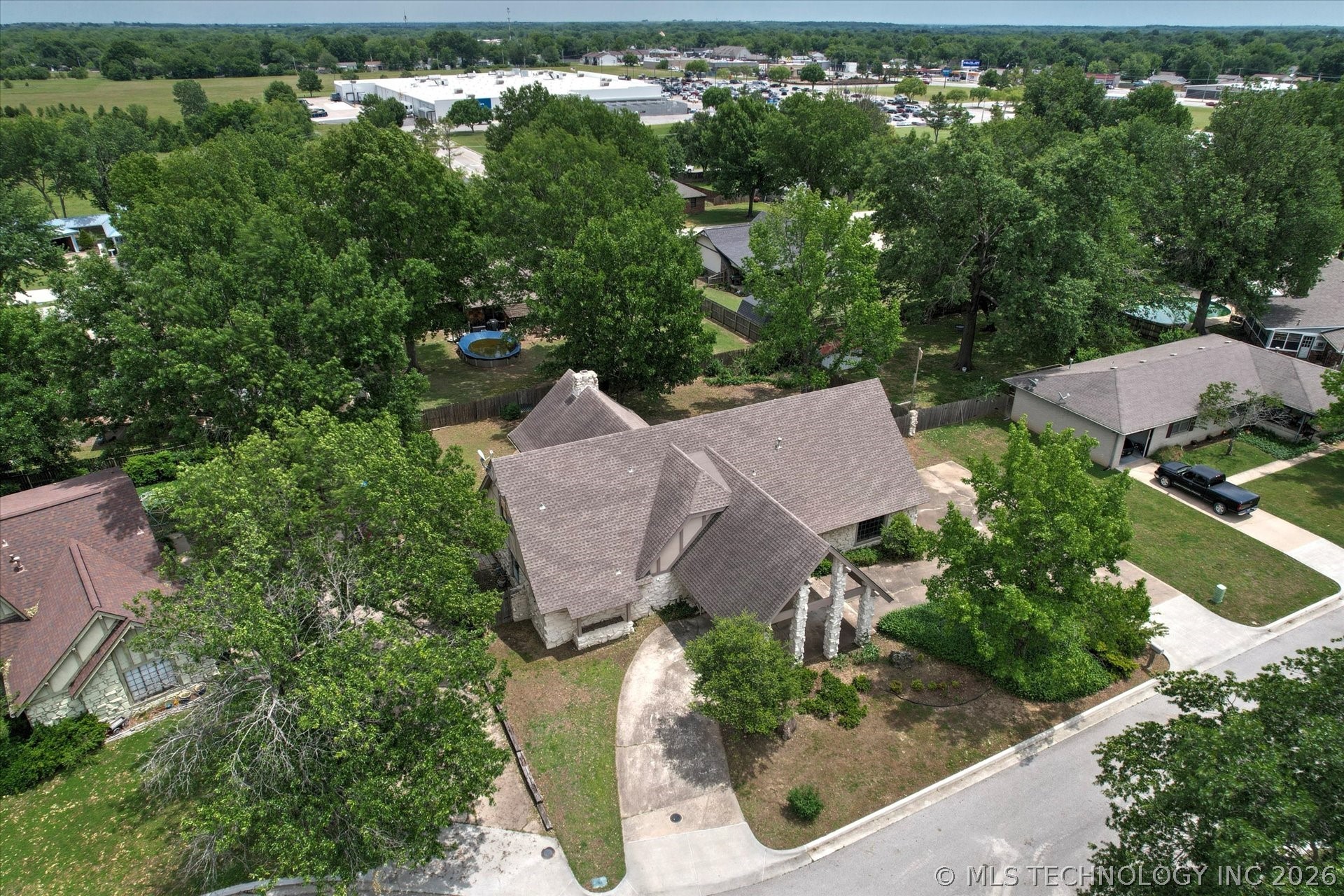 105 Mockingbird Lane Property Photo 46