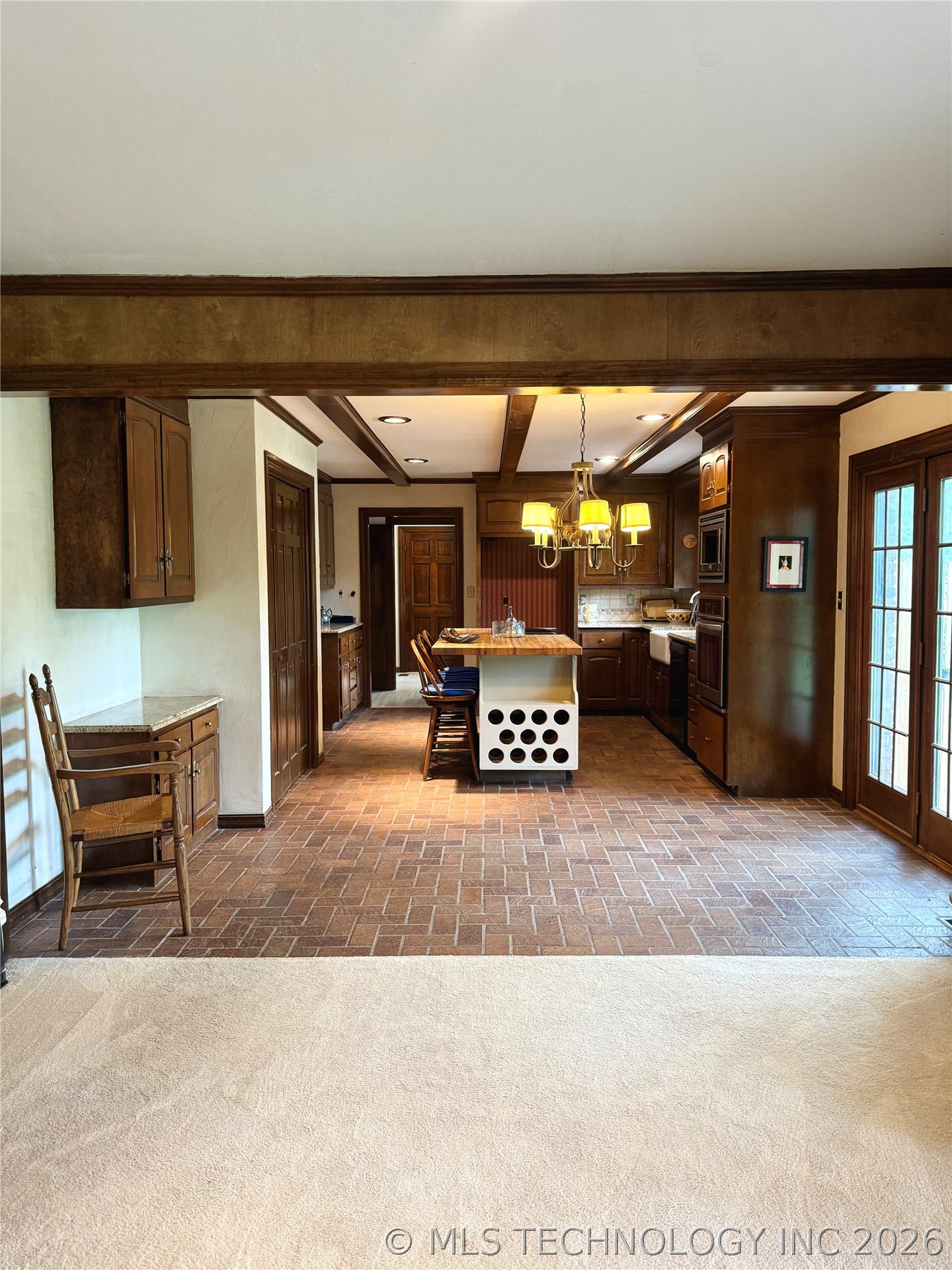5909 Rolling Oaks Drive Property Photo 17