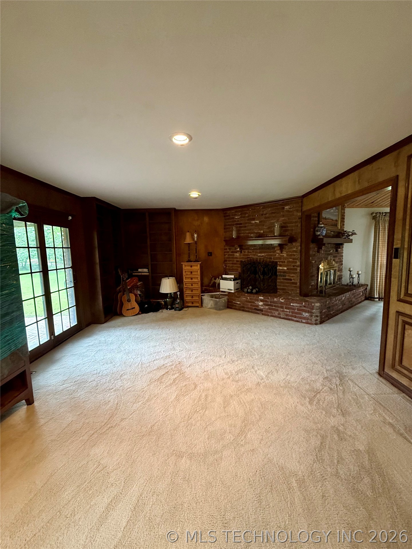 5909 Rolling Oaks Drive Property Photo 18