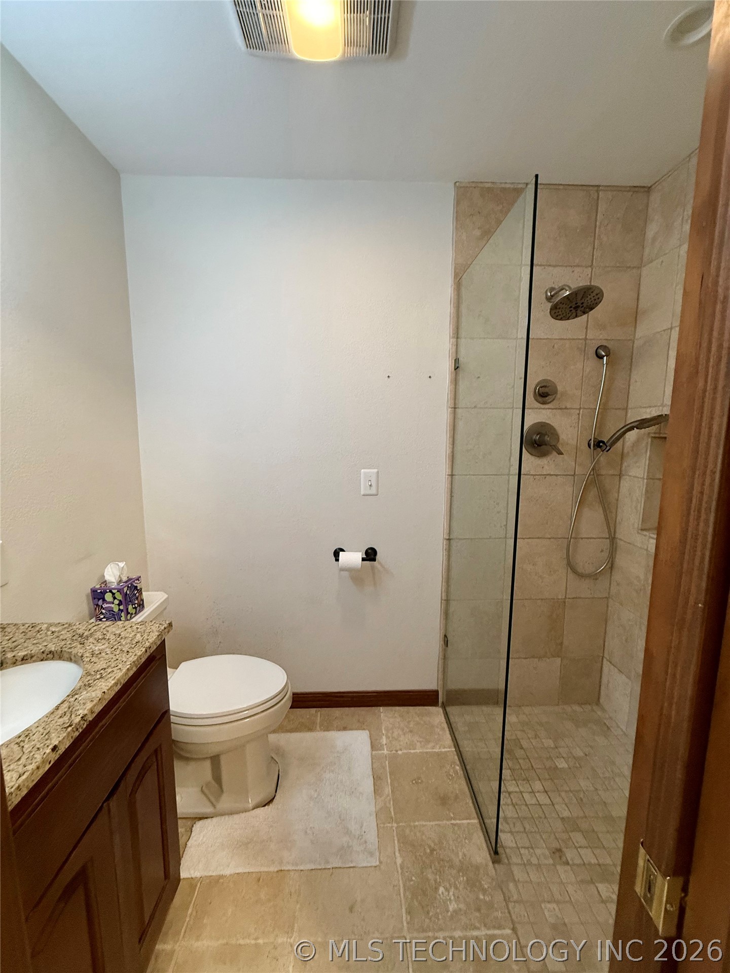 5909 Rolling Oaks Drive Property Photo 27