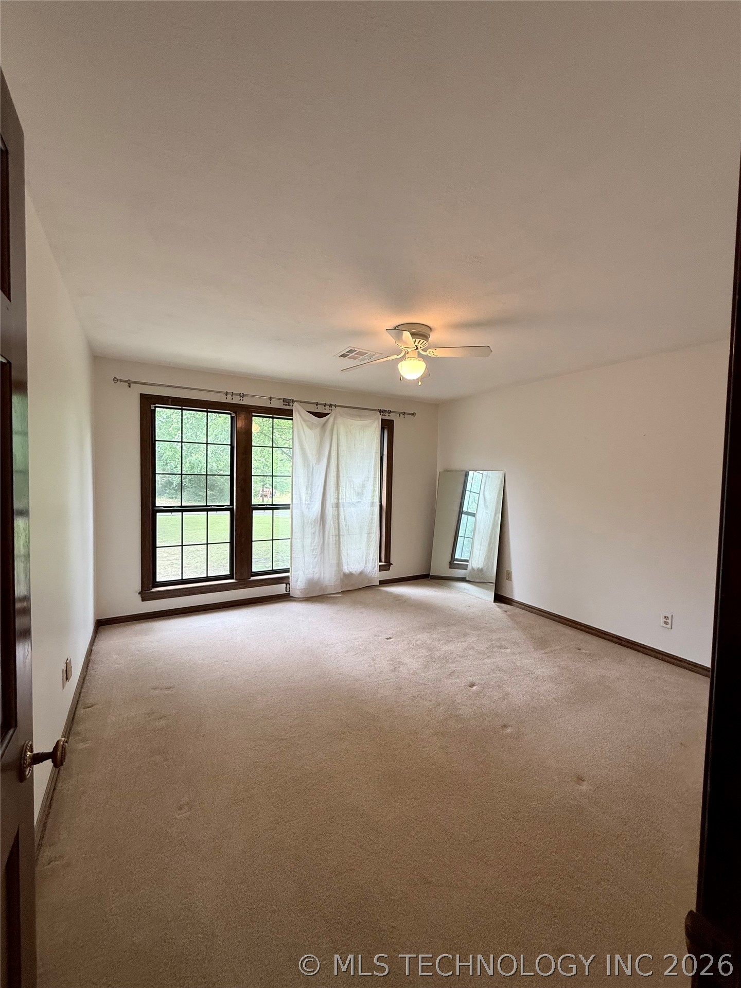 5909 Rolling Oaks Drive Property Photo 30