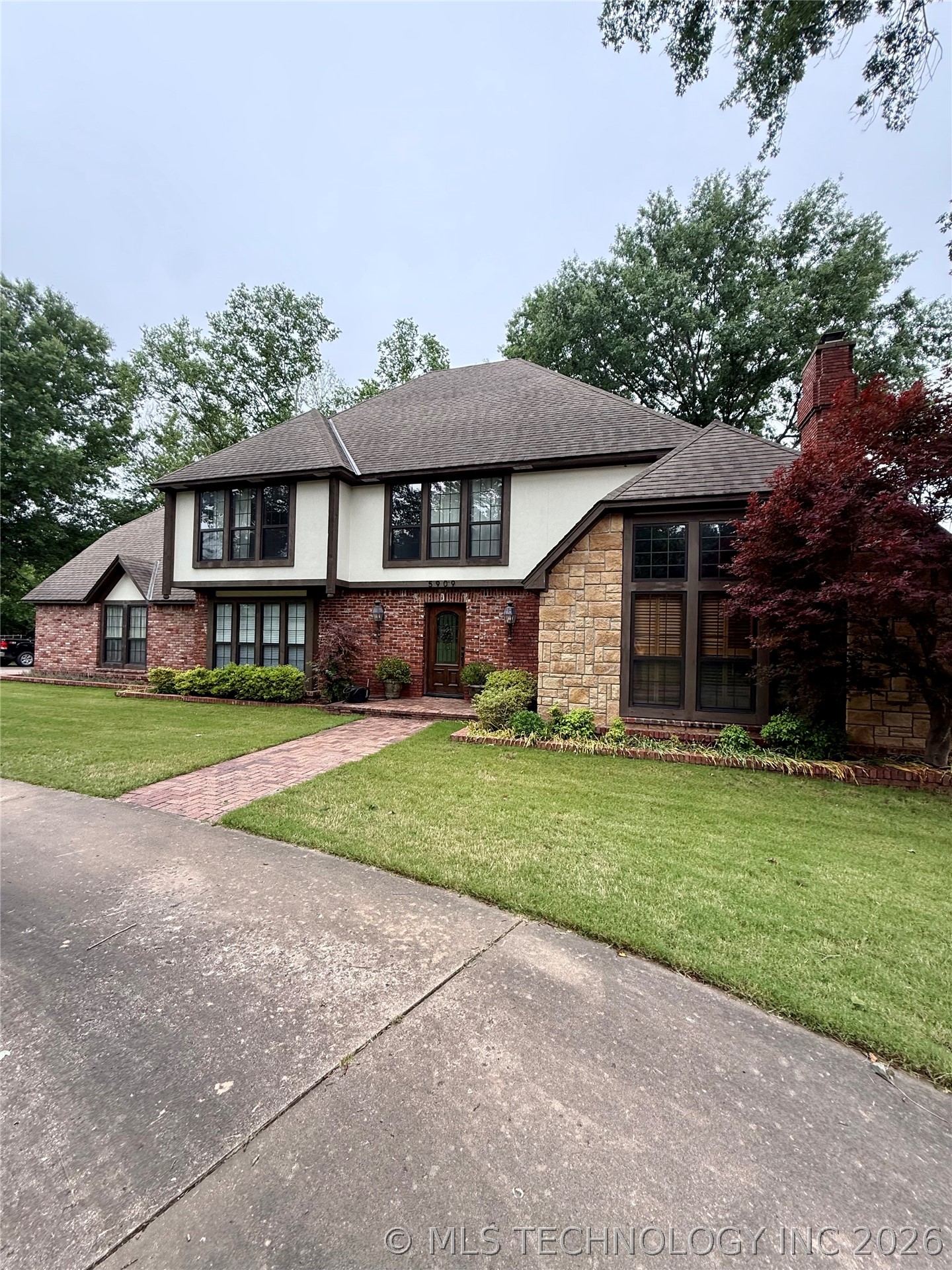 5909 Rolling Oaks Drive Property Photo 61