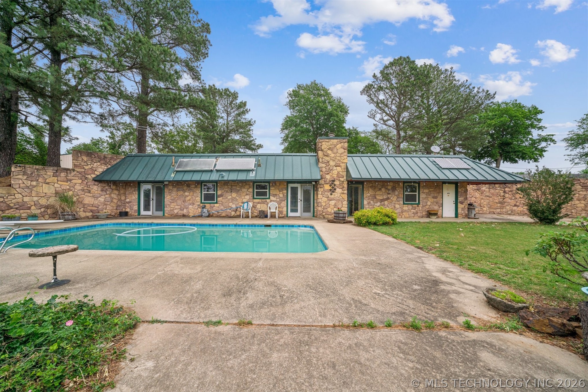 18415 E 590 Road Property Photo 1