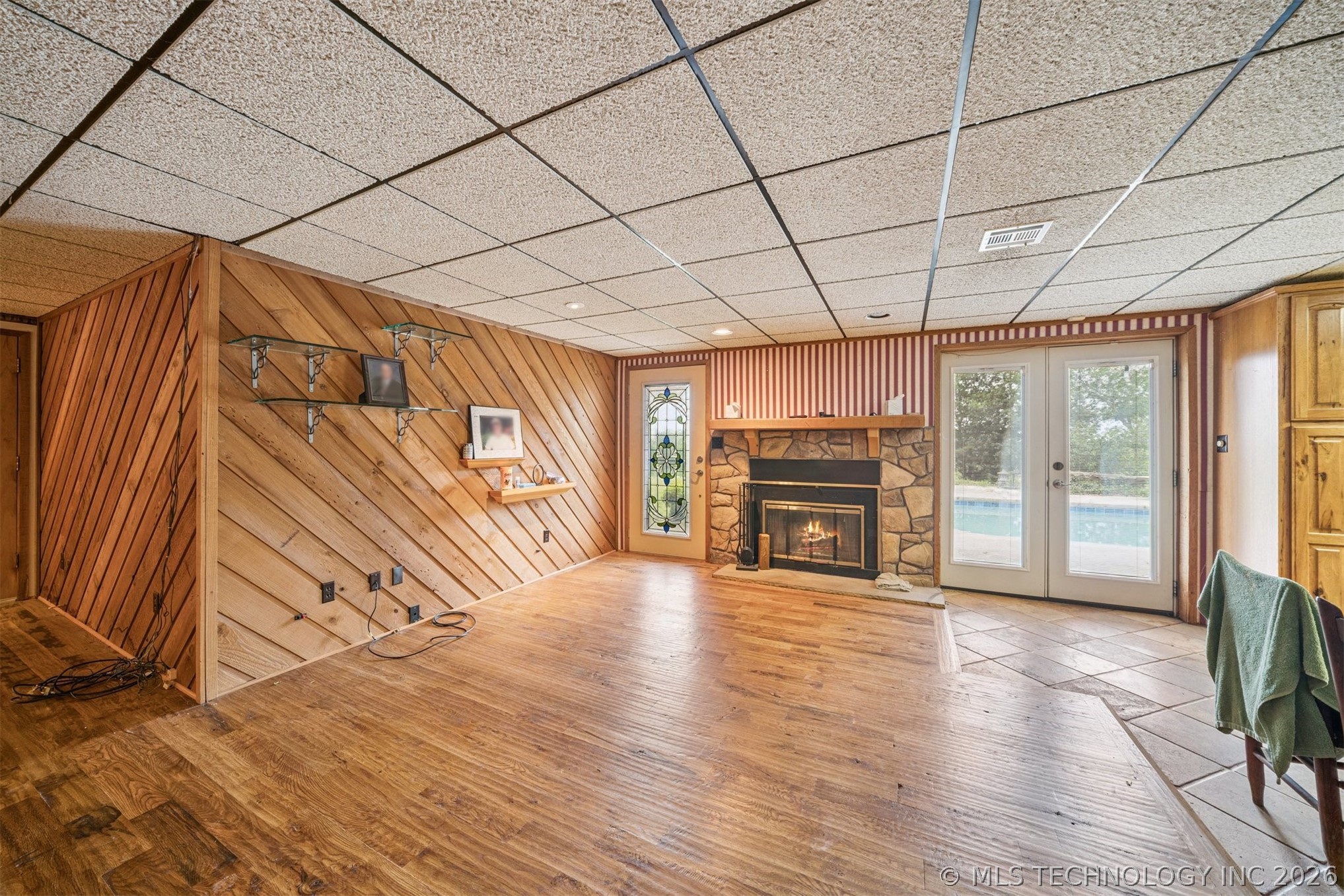 18415 E 590 Road Property Photo 2
