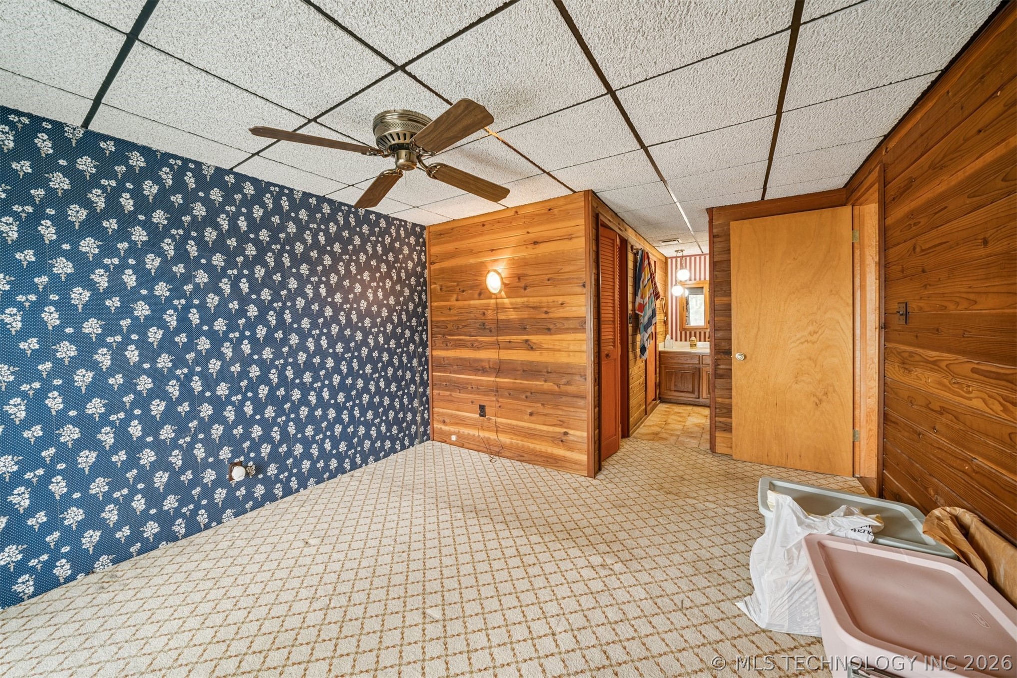 18415 E 590 Road Property Photo 9