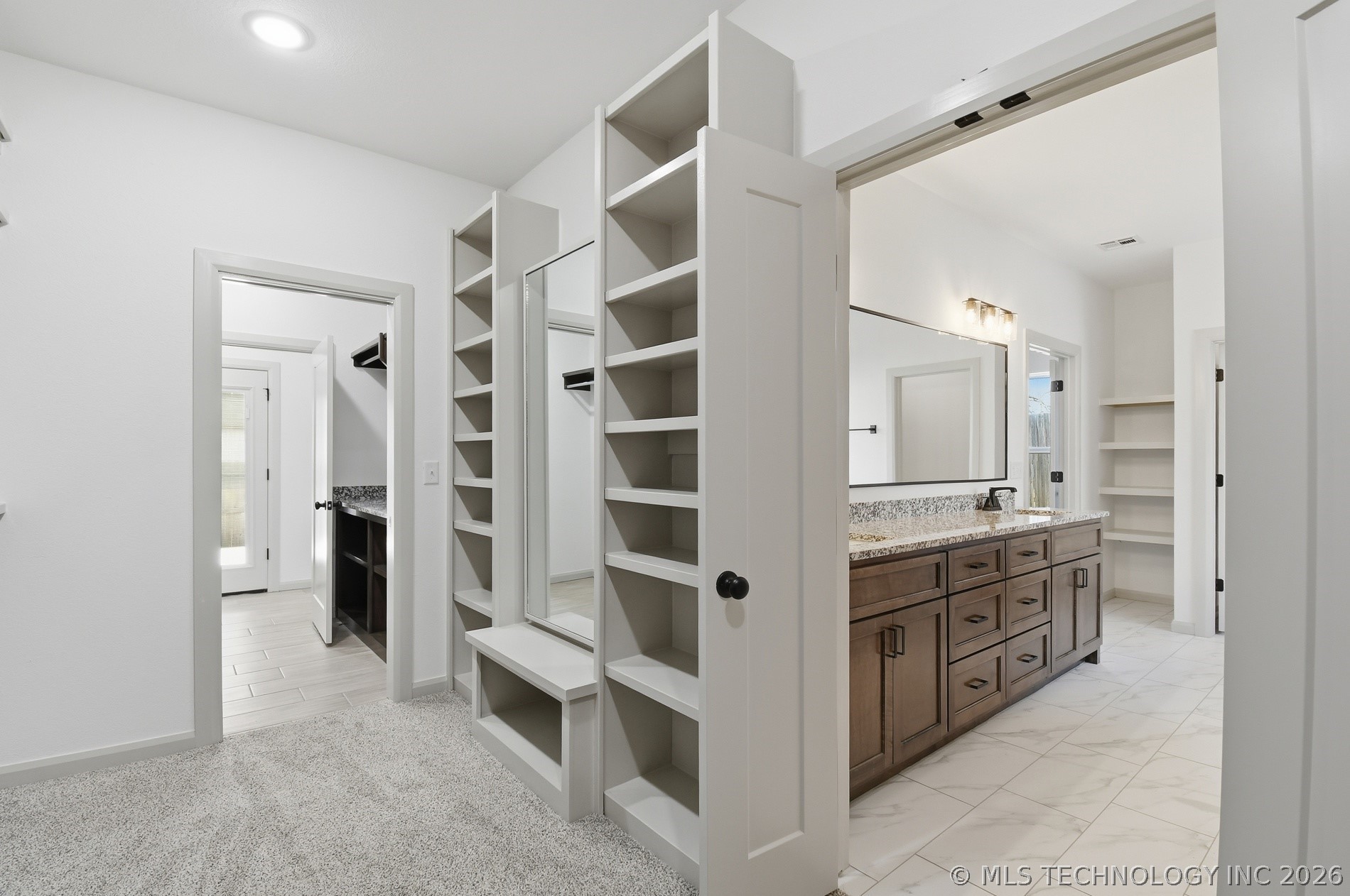 1218 N Elder Avenue Property Photo 16