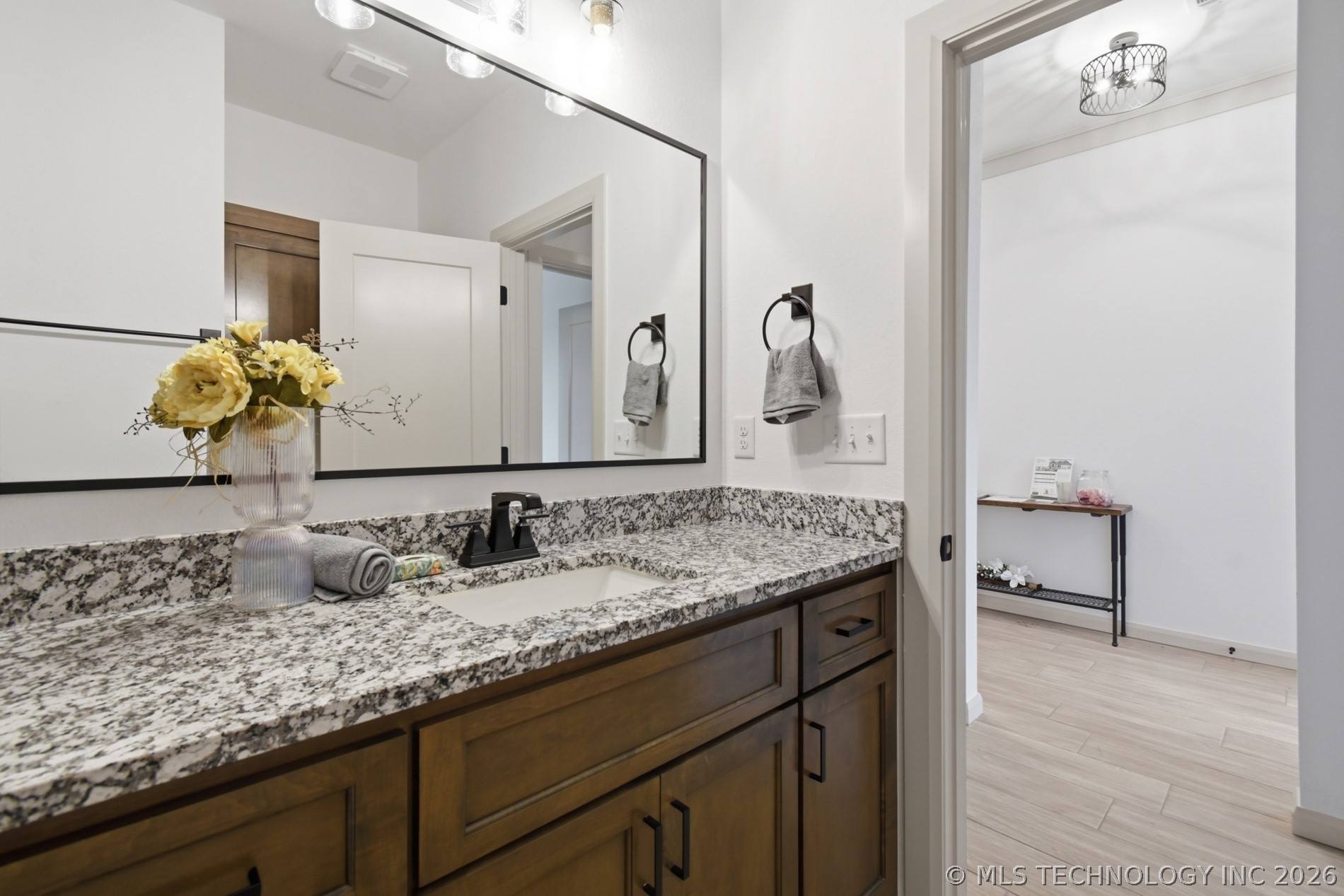 1218 N Elder Avenue Property Photo 18