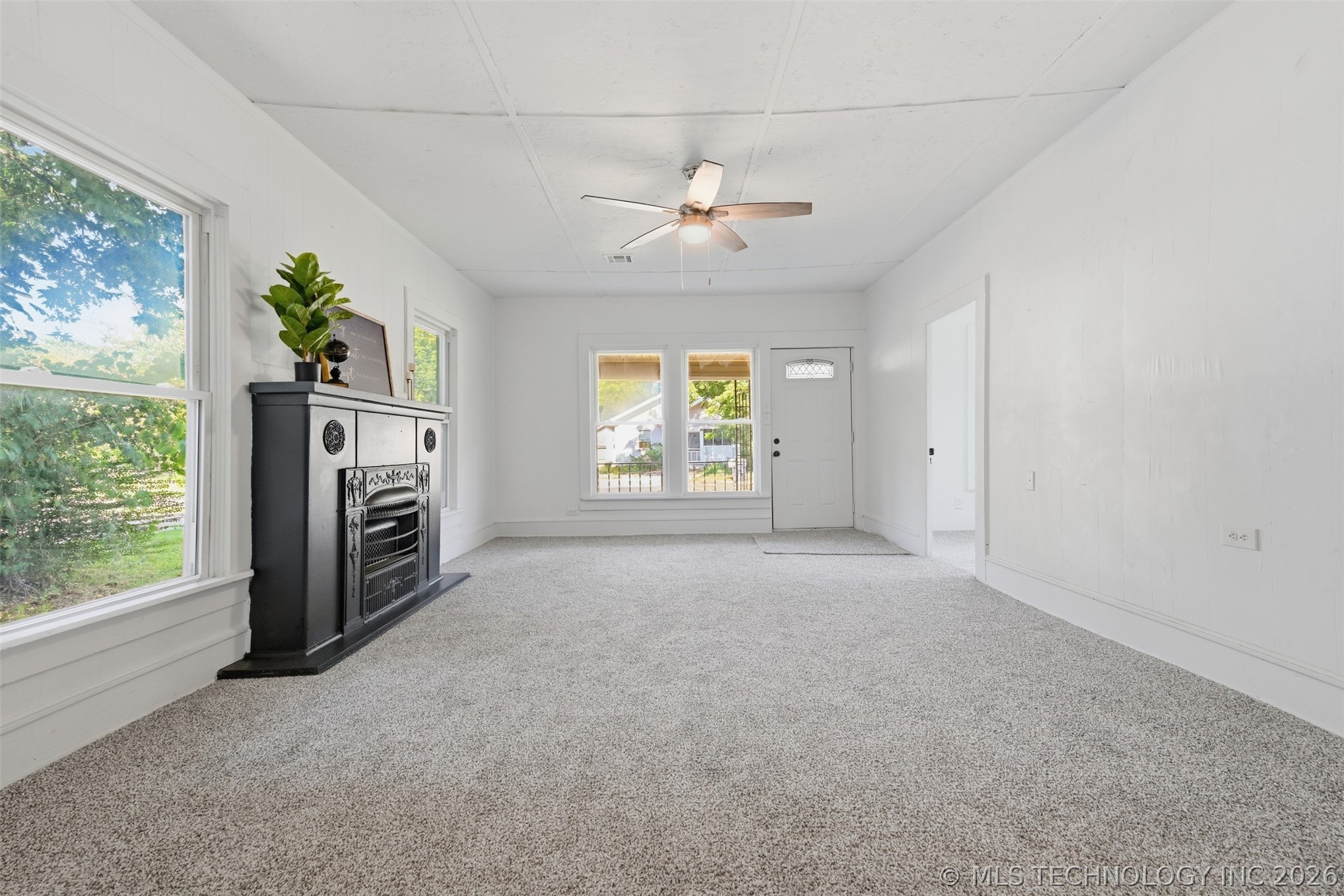 311 F Street Ne Property Photo 8