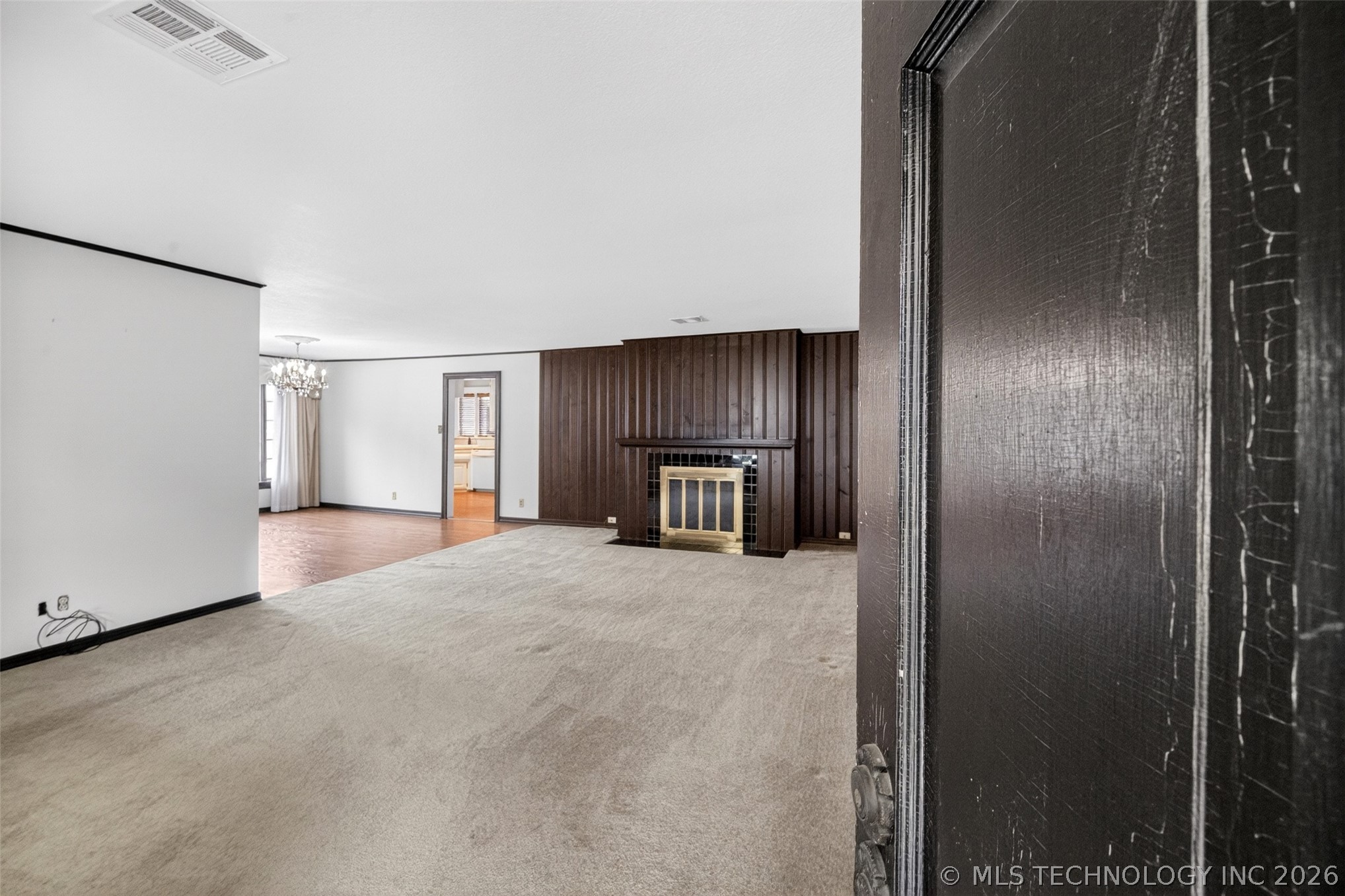 2128 S Osage Avenue Property Photo 15