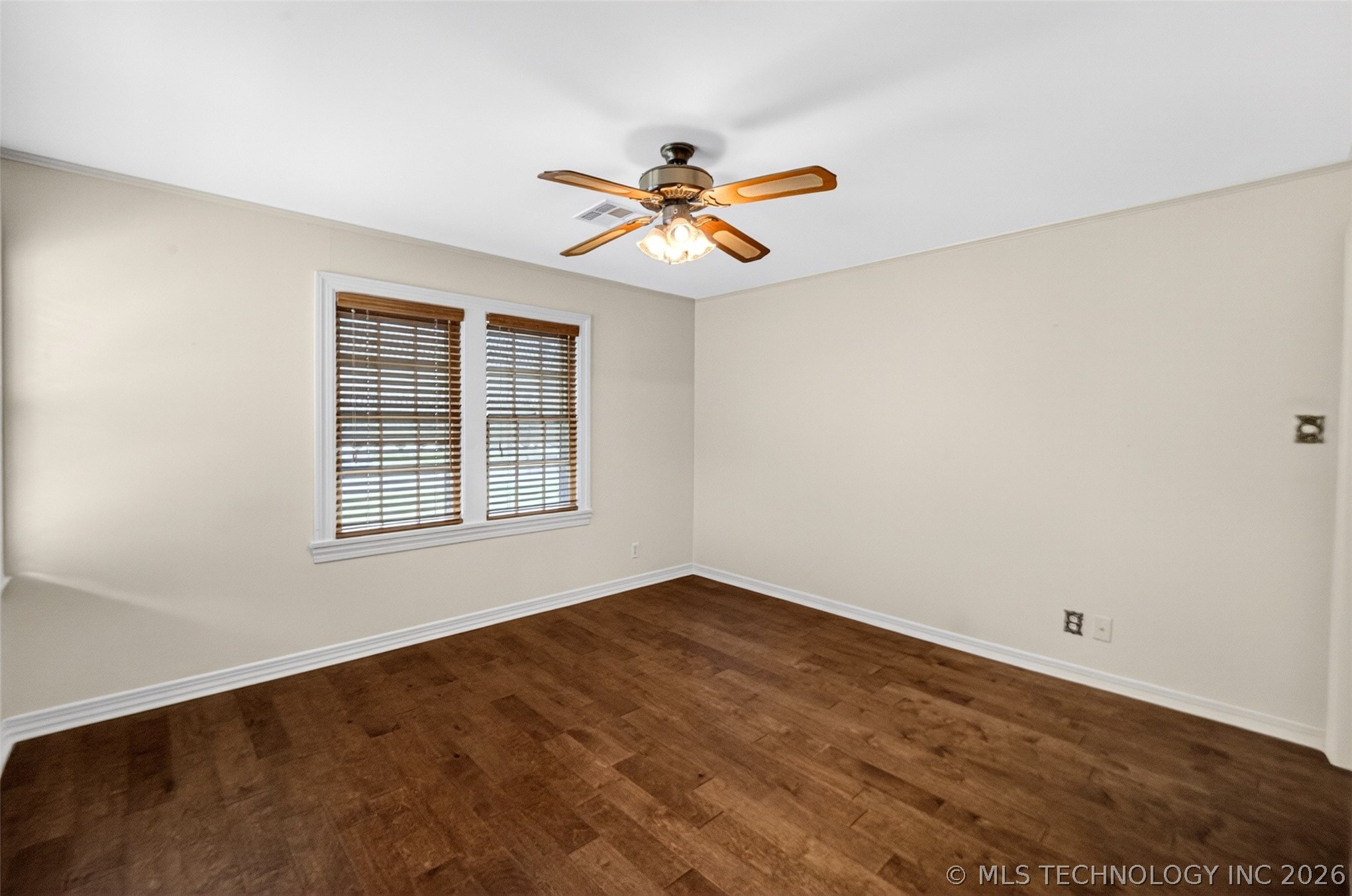 2128 S Osage Avenue Property Photo 17