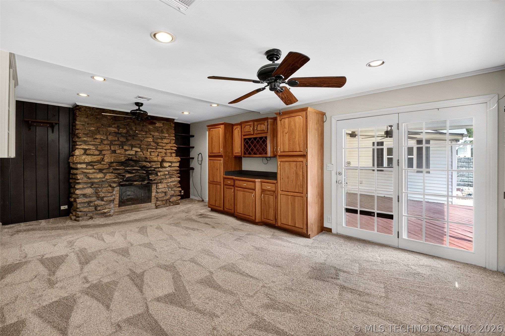 2128 S Osage Avenue Property Photo 29