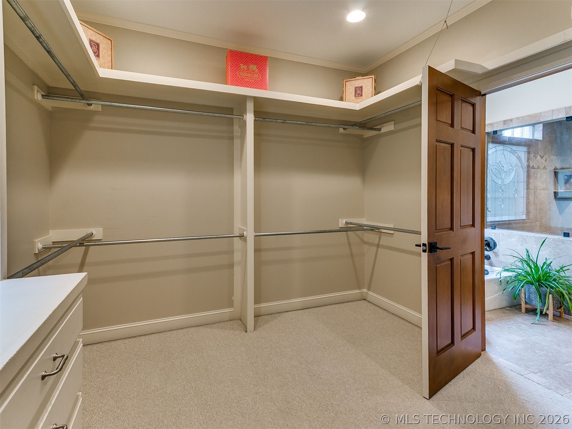 3822 S Atlanta Place Property Photo 26