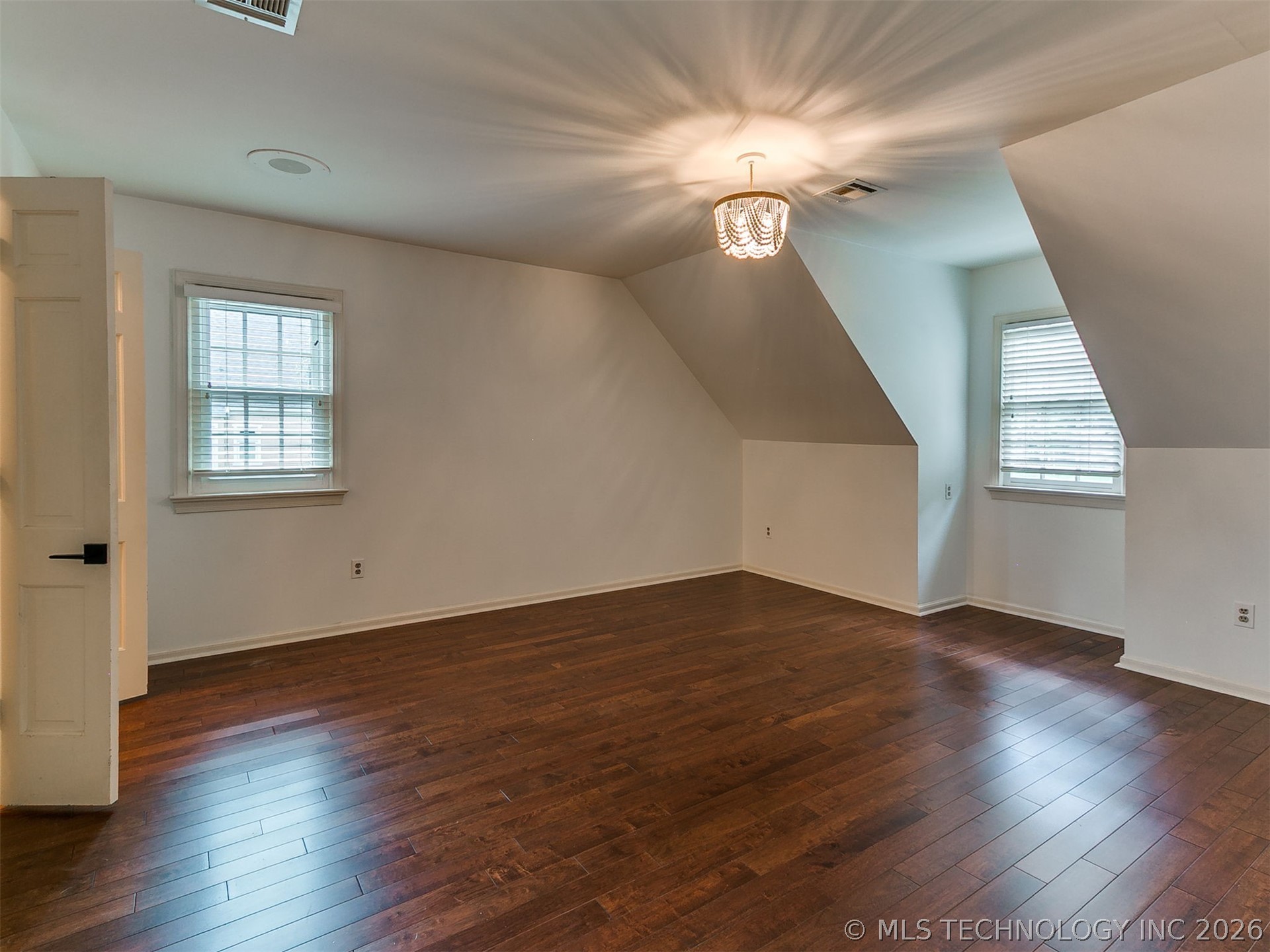 3822 S Atlanta Place Property Photo 34